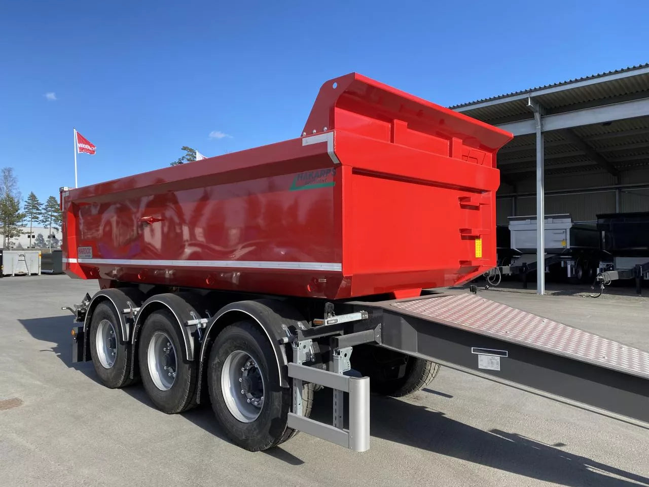 24 tons dumperkärra med lång dragstång