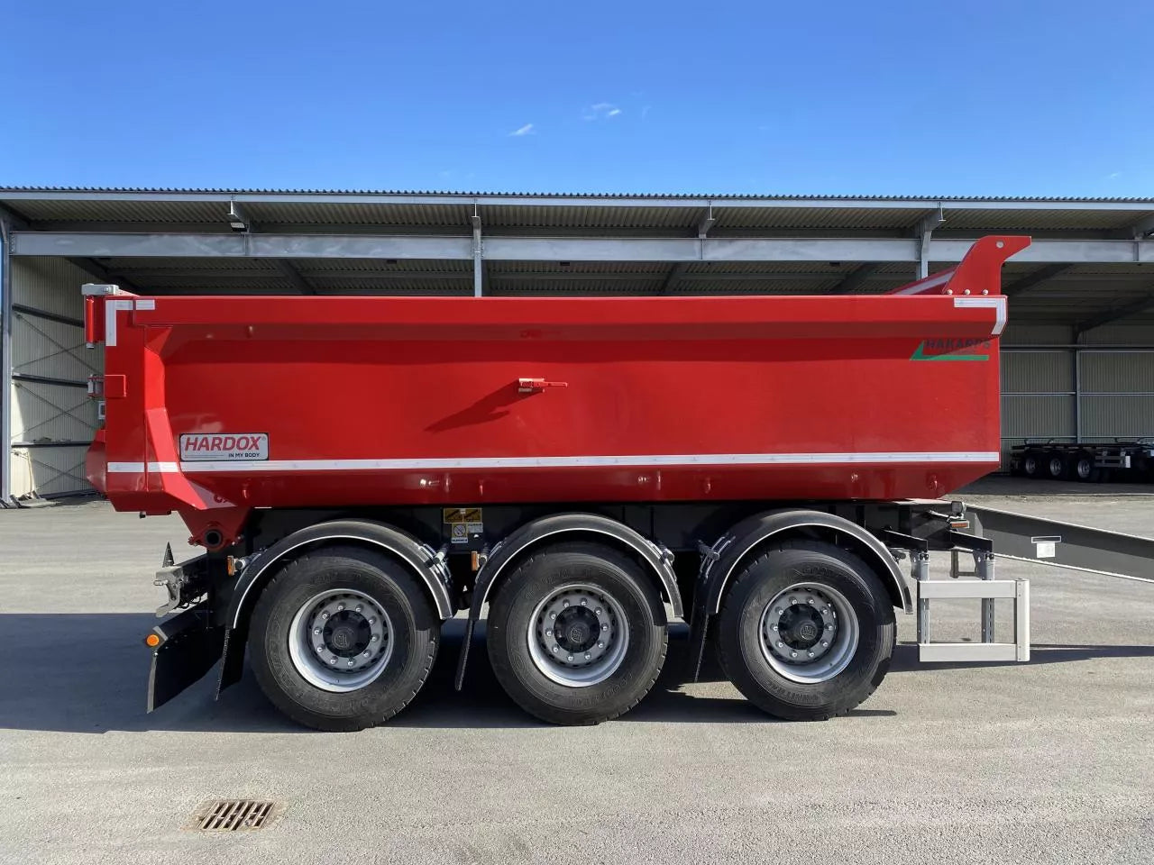 24 tons dumperkärra med lång dragstång