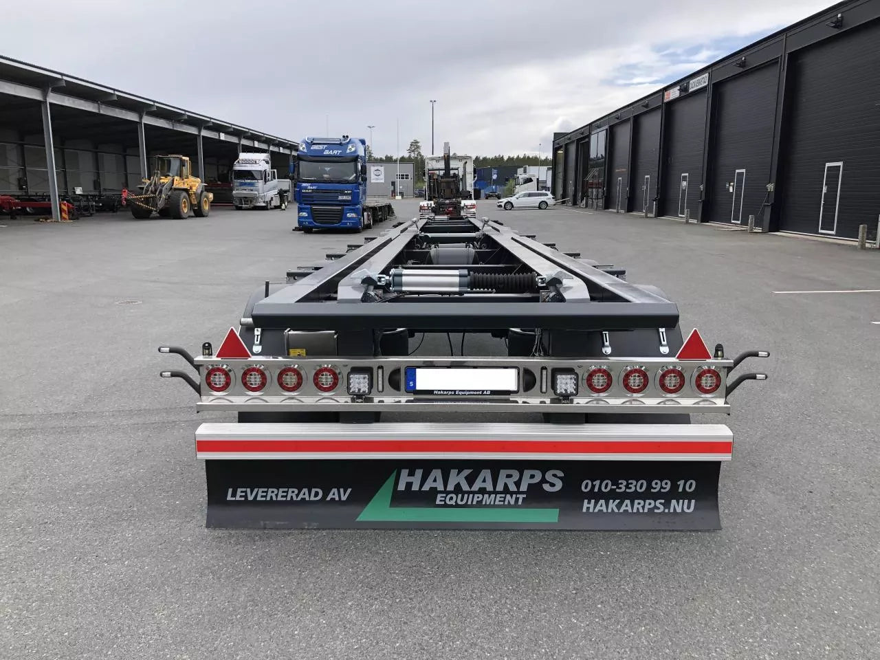 4 axlad 38 tons lastväxlarvagn med rullbanor