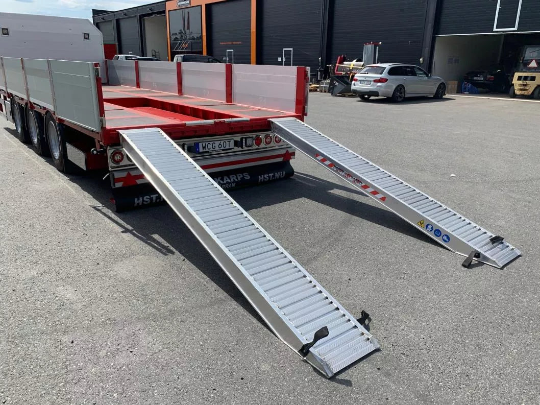 3 axlad 24 tons axlad flakkärra
