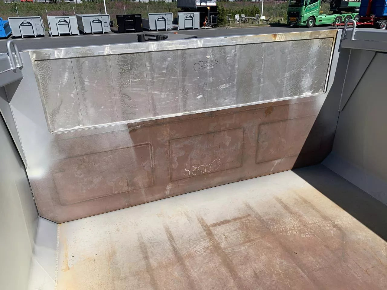 38 tons tippvagn med höglucka skjutbar dragstång