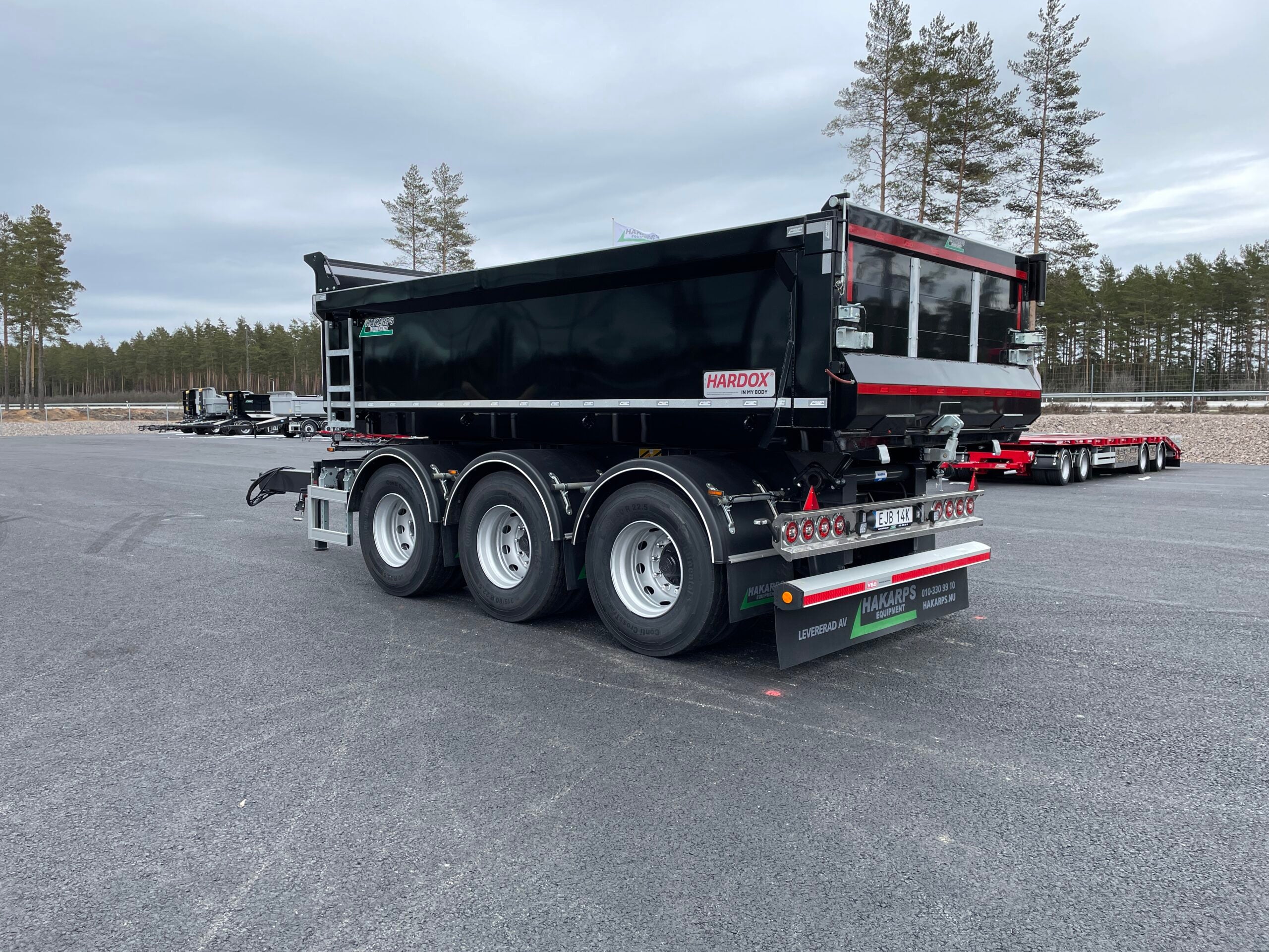 24 tons dumperkärra med dubbelmontage kort stång