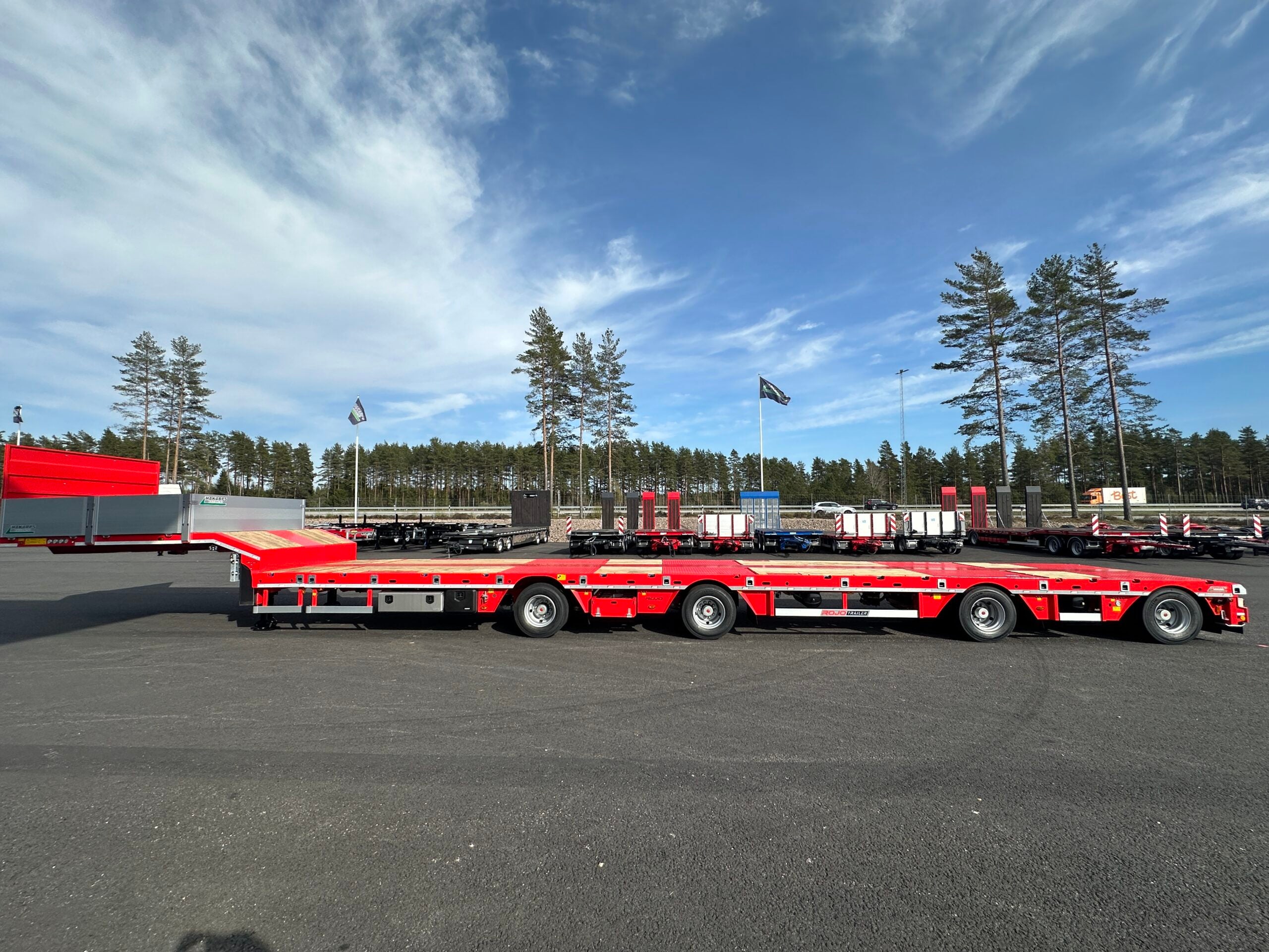 ROJO 4-axlad 18,5m jumbotrailer 9m trombon