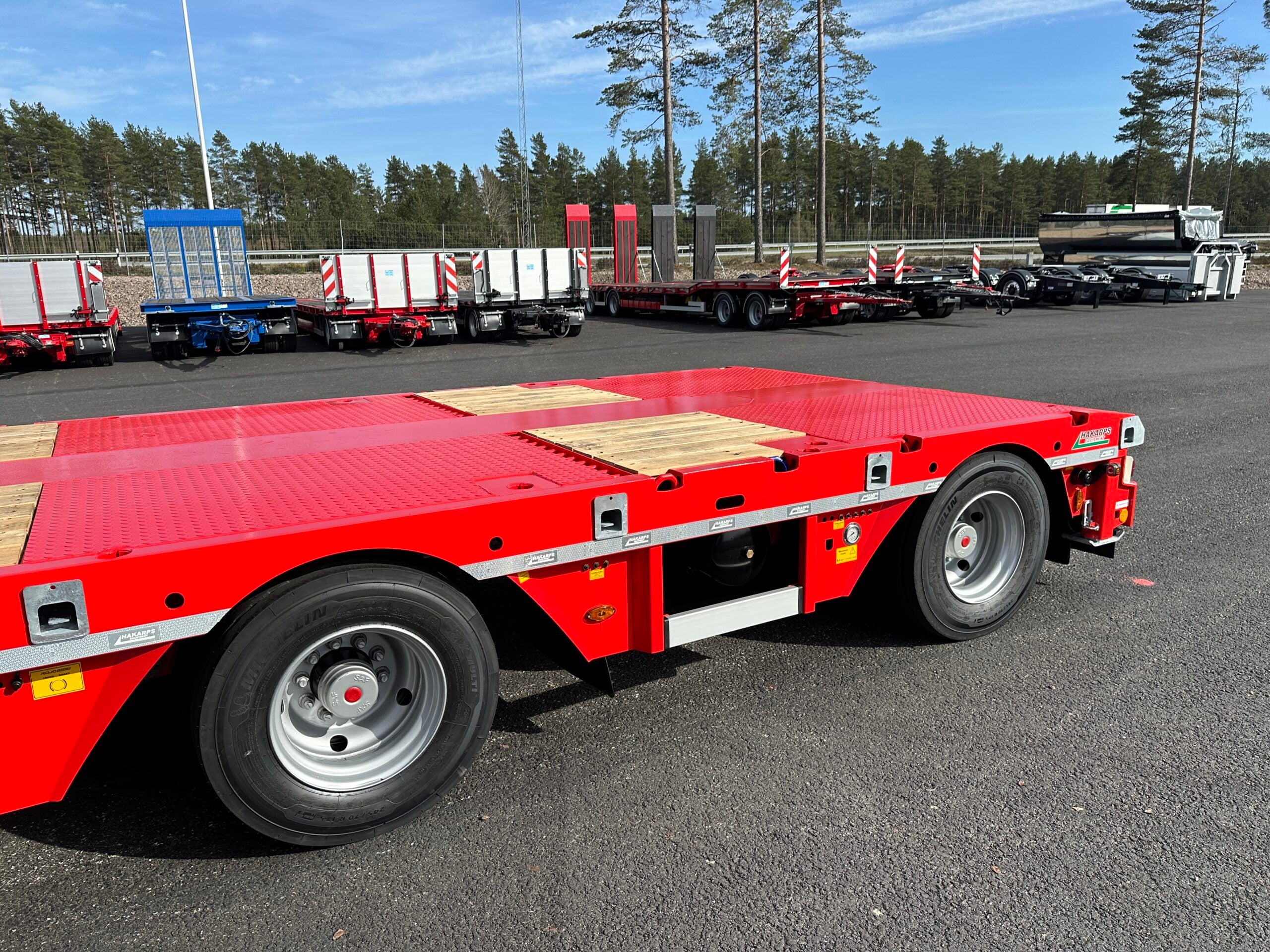 ROJO 4-axlad 18,5m jumbotrailer 9m trombon