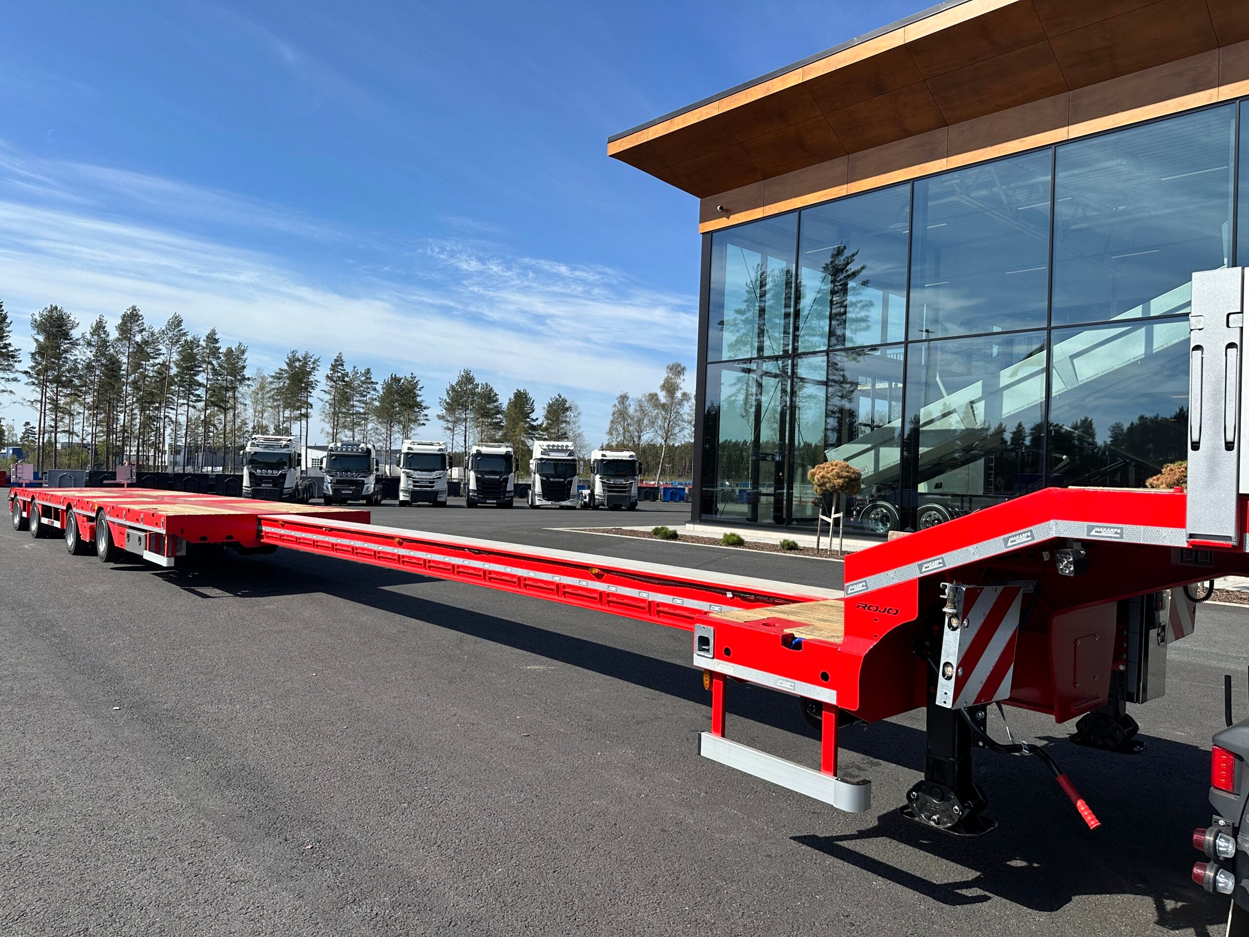 ROJO 4-axlad 18,5m jumbotrailer 9m trombon