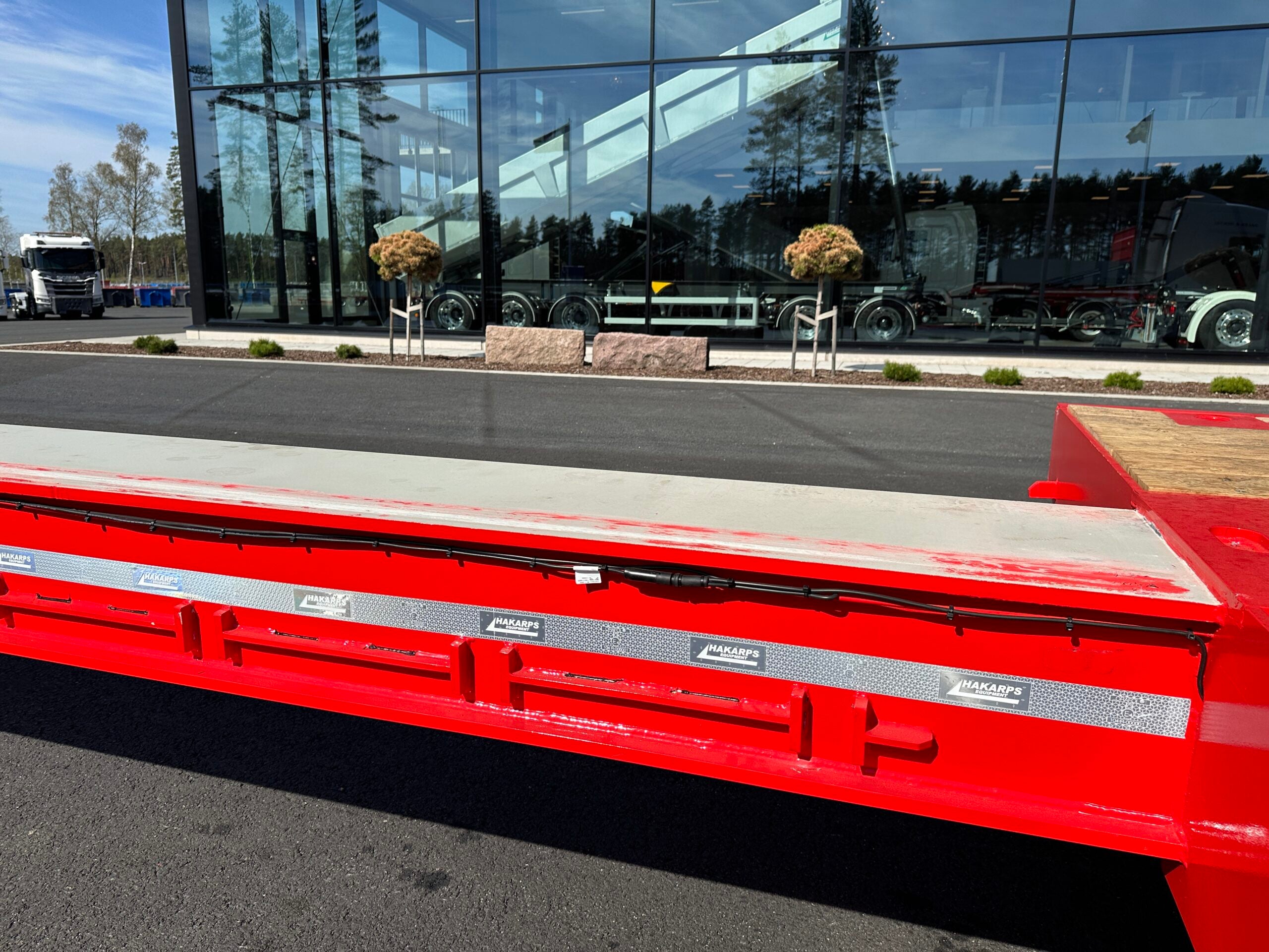 ROJO 4-axlad 18,5m jumbotrailer 9m trombon