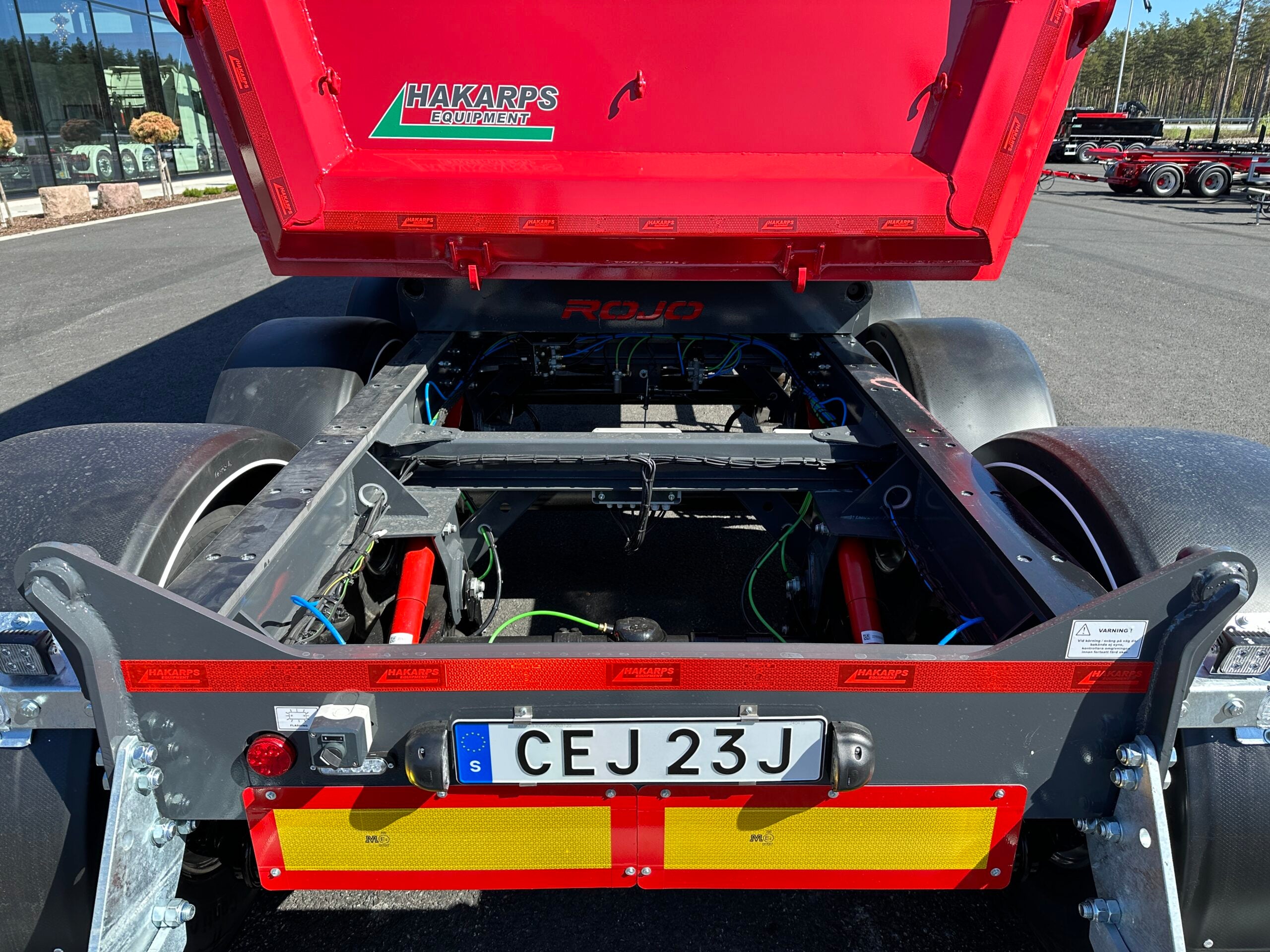 ROJO - Tipptrailer med skjutbar trippel
