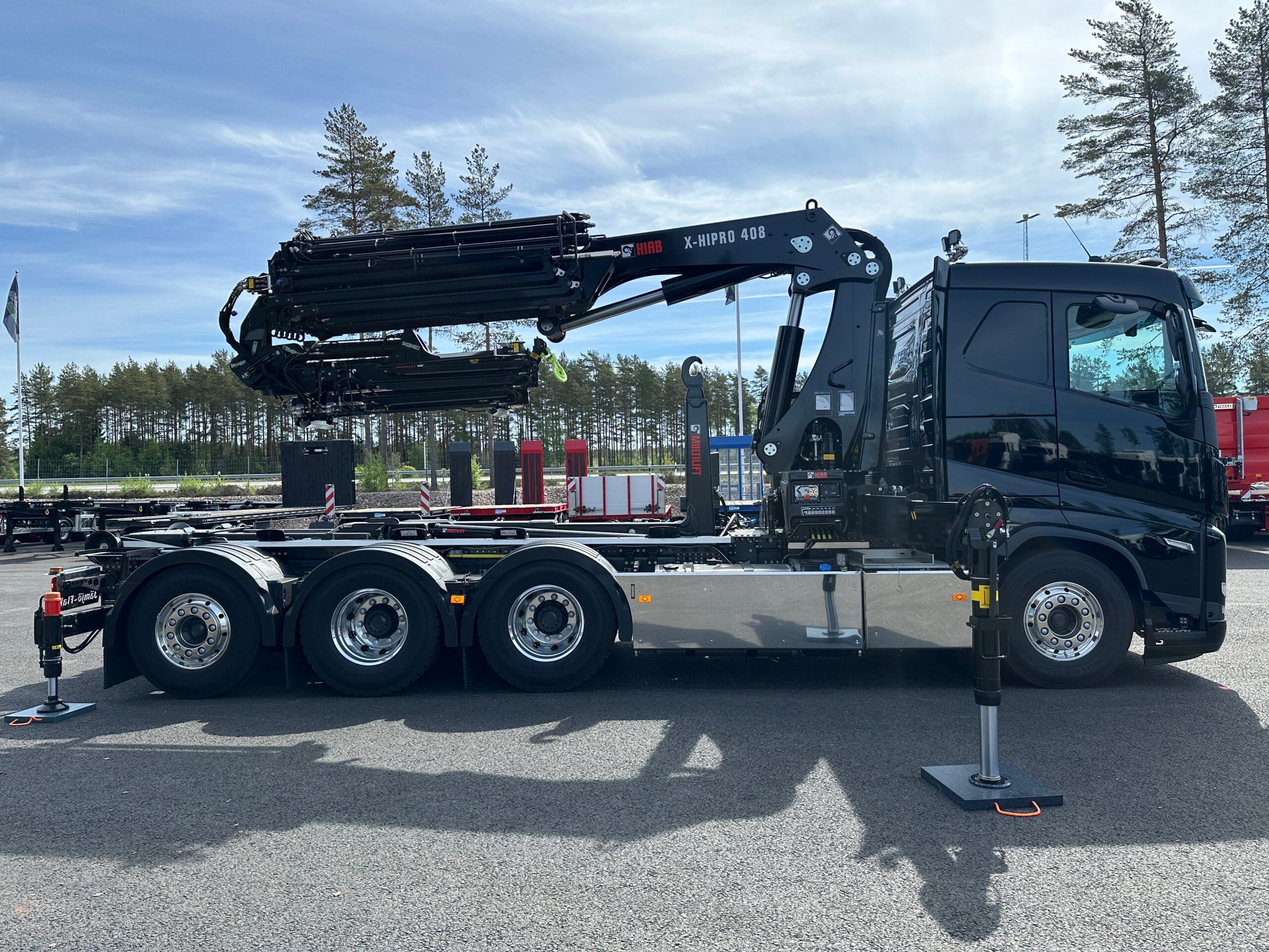 Volvo FH500 Tridem kranväxlare Hiab 408 E6 med jibb