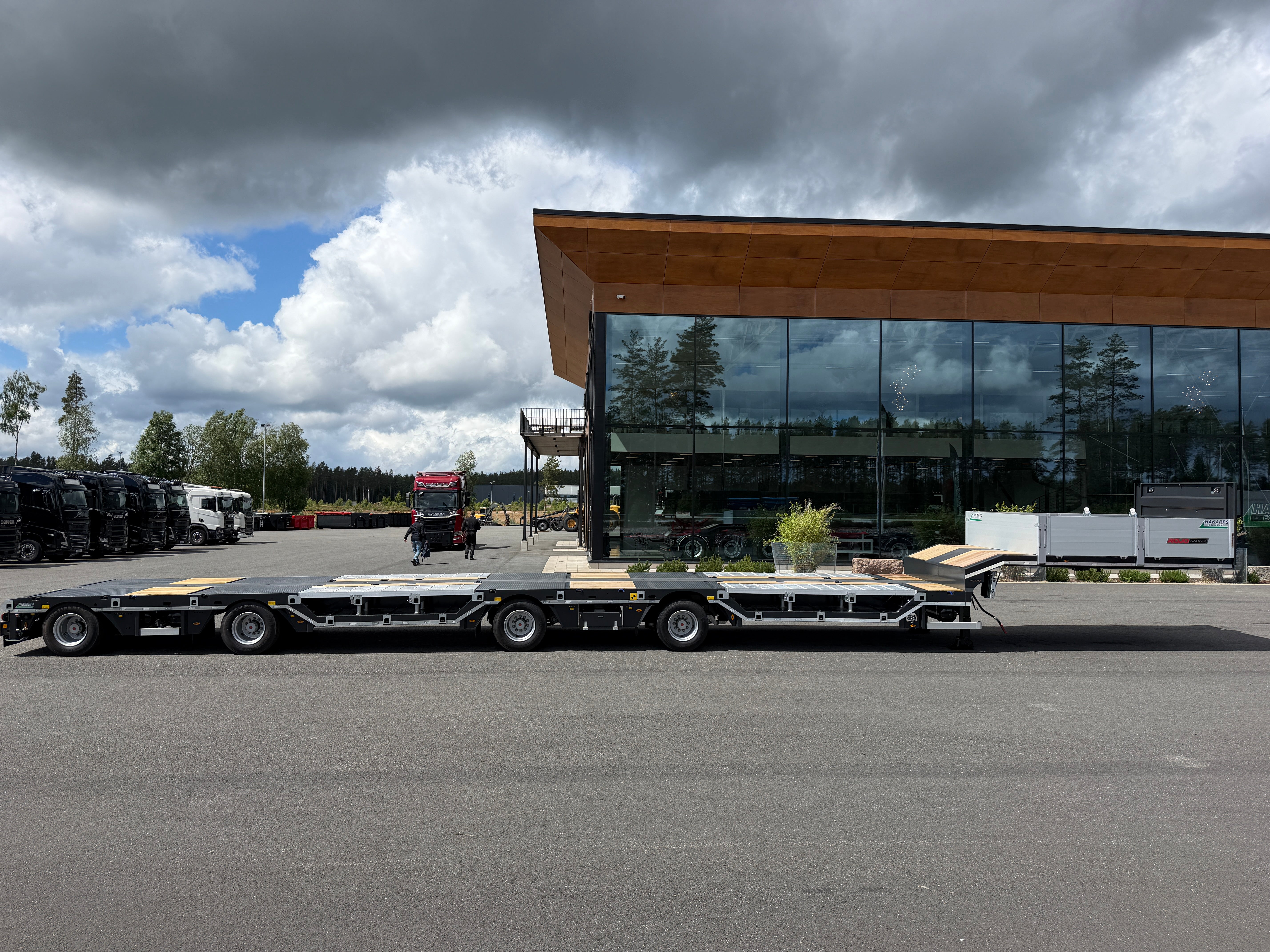 4 axlad ROJO 18,5m jumbotrailer med hjulfickor 38 tons skattevikt