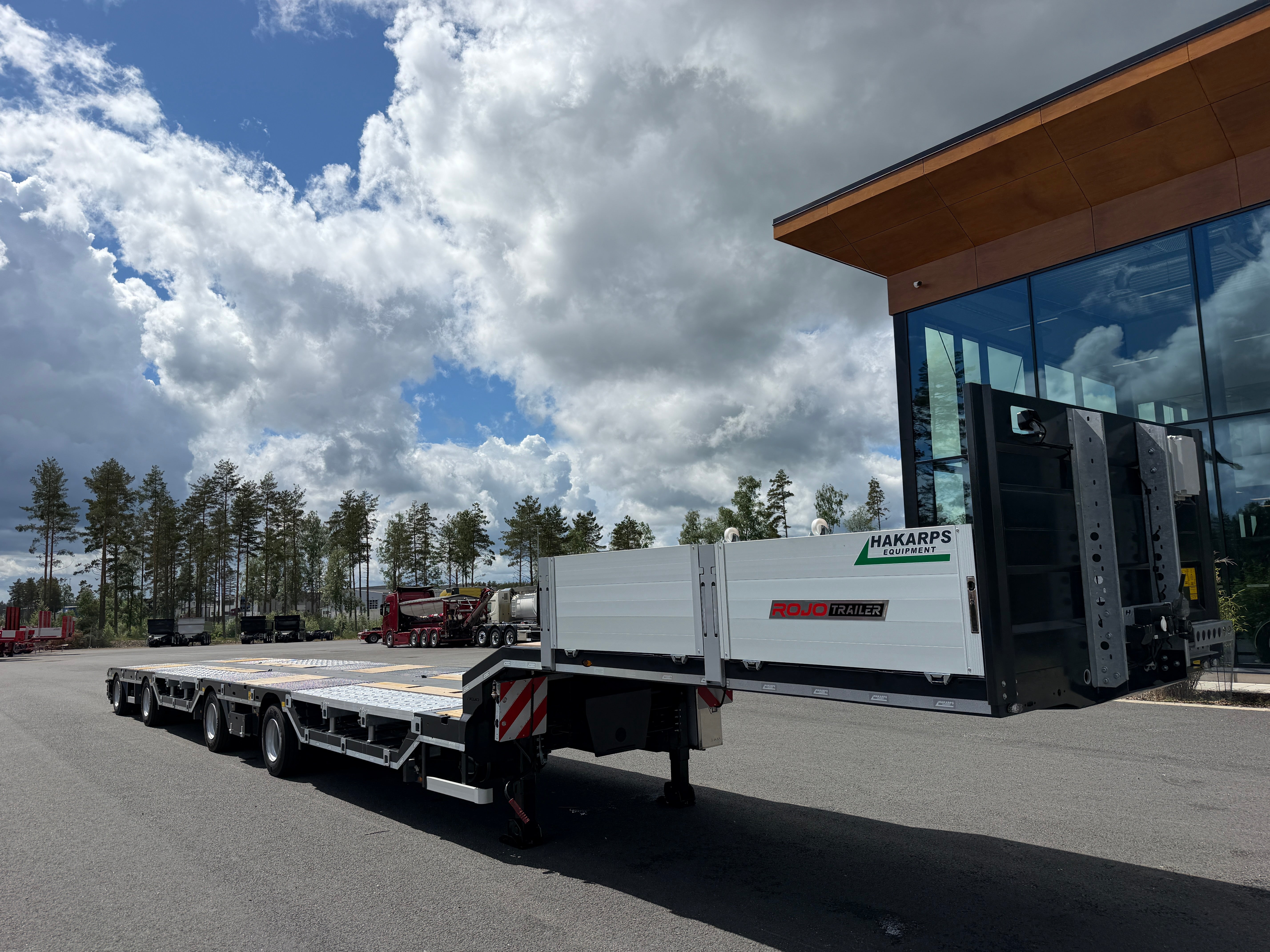 4 axlad ROJO 18,5m jumbotrailer med hjulfickor 38 tons skattevikt