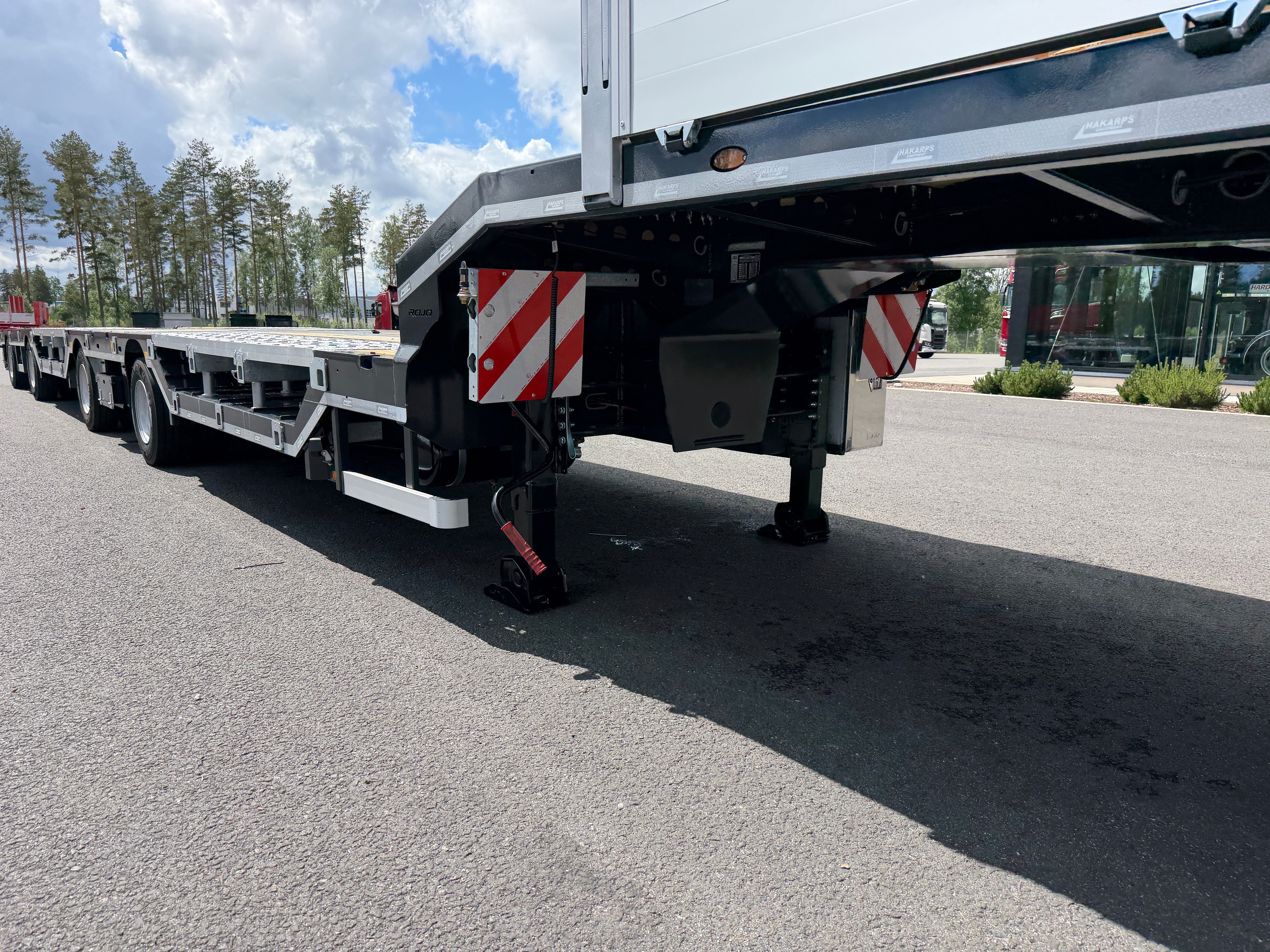 4 axlad ROJO 18,5m jumbotrailer med hjulfickor 38 tons skattevikt