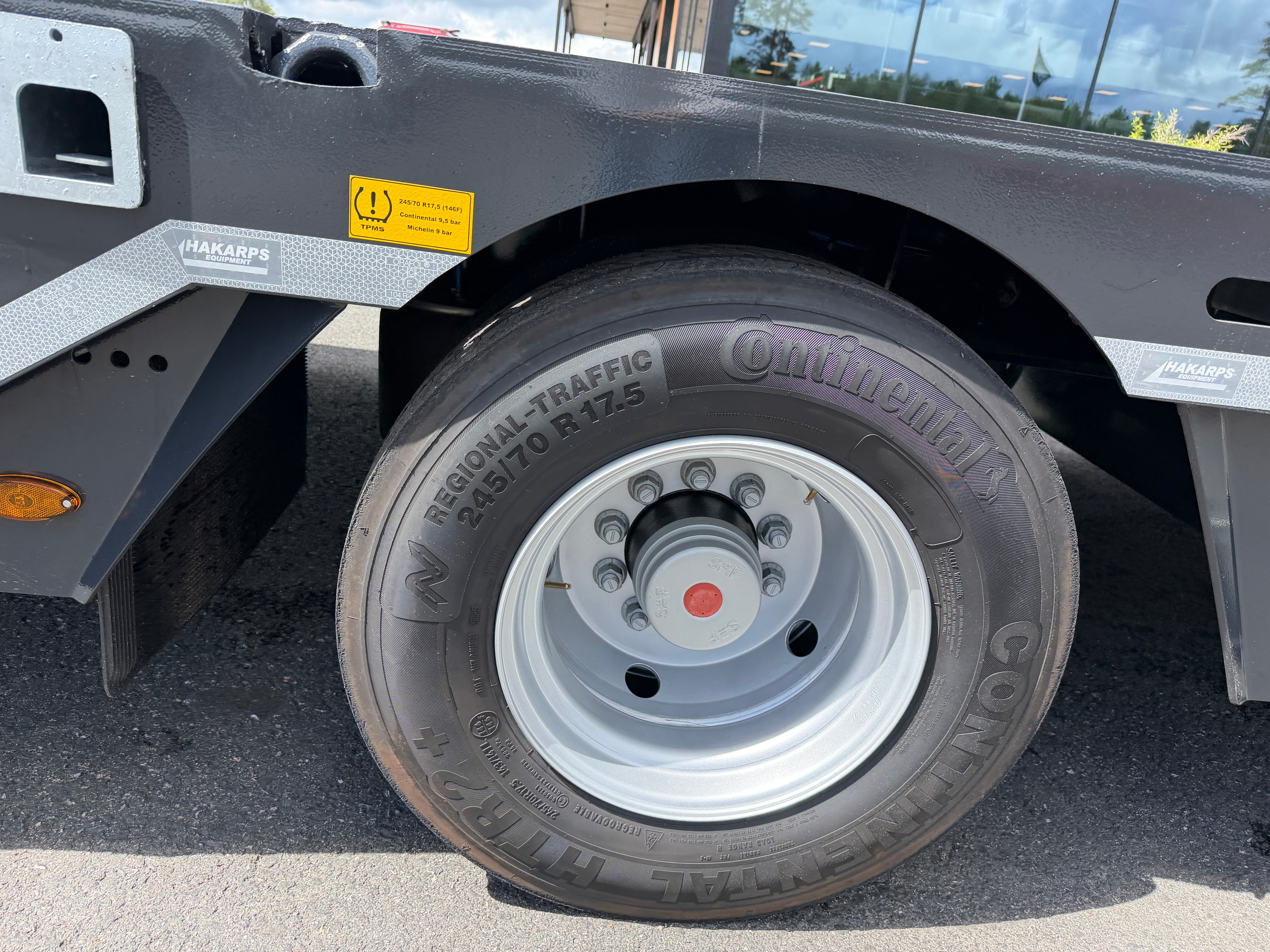 4 axlad ROJO 18,5m jumbotrailer med hjulfickor 38 tons skattevikt