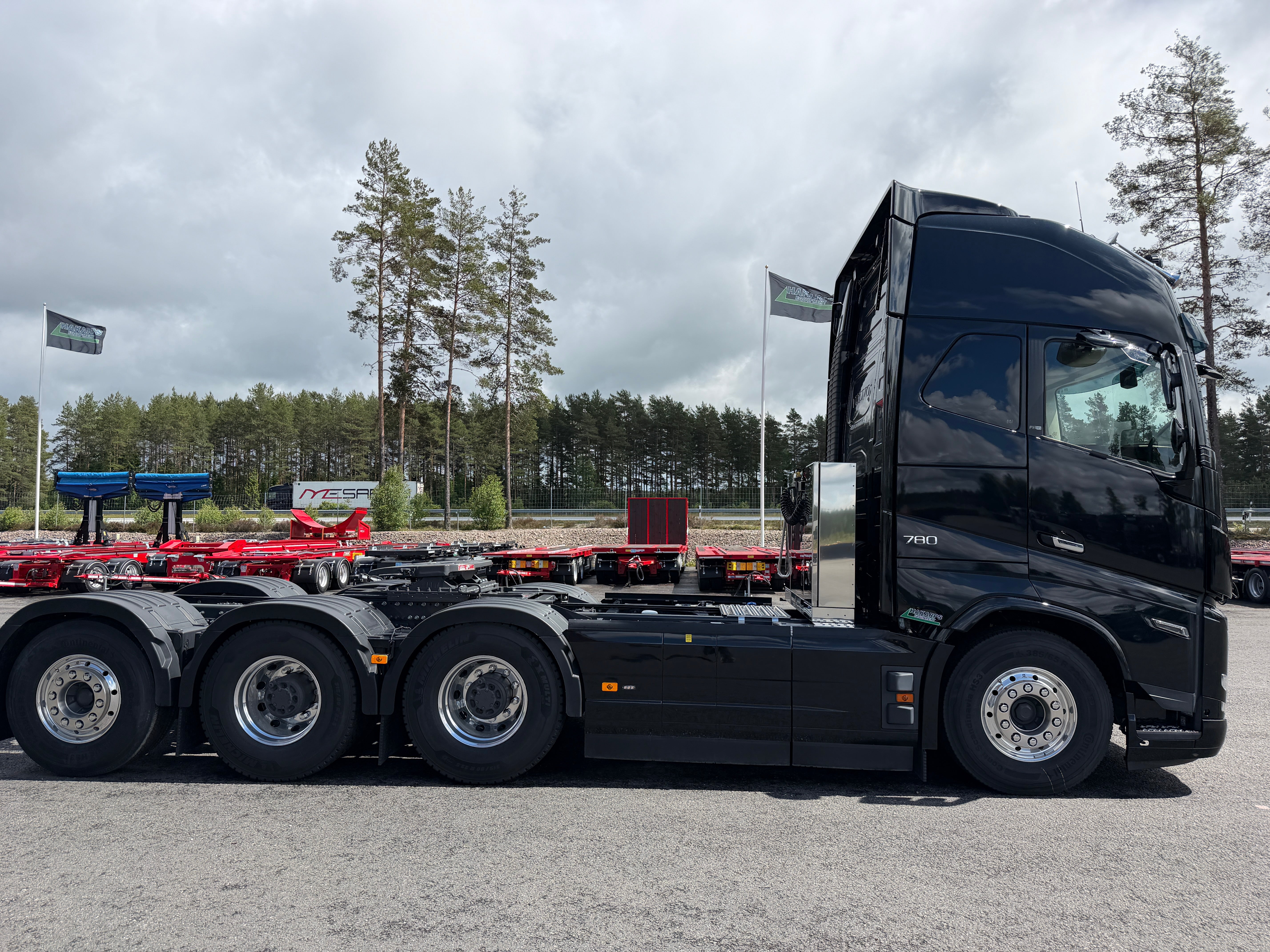 Volvo FH16 780 tridem tungdrage