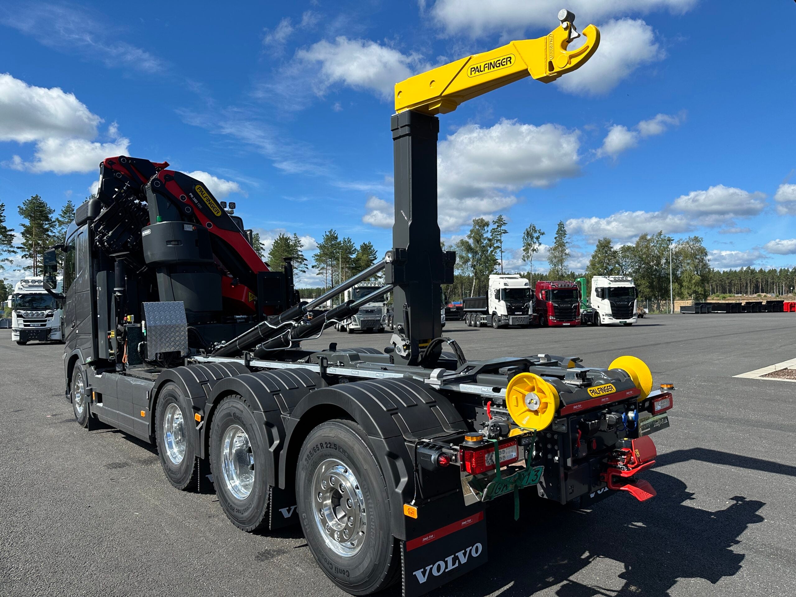 Volvo FH500 Tridem kranväxlare Palfinger PK300 TEC 6