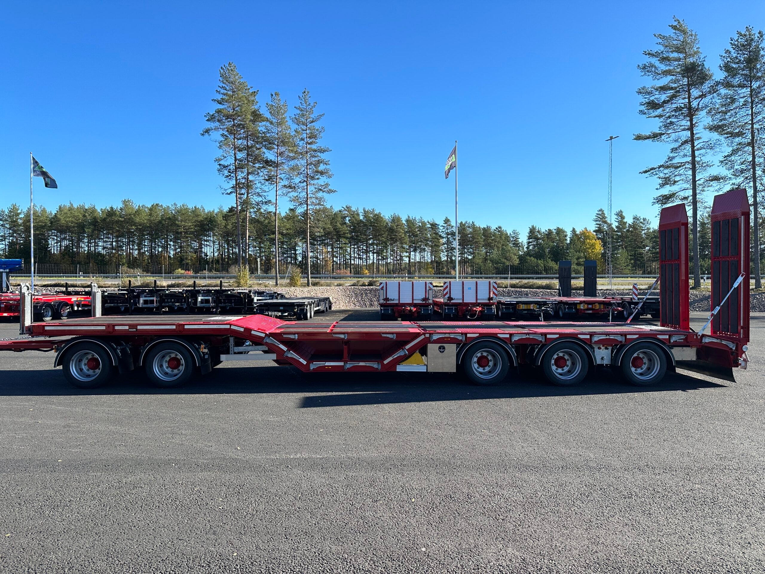 5 axlad 42 tons maskinvagn med hjulfickor