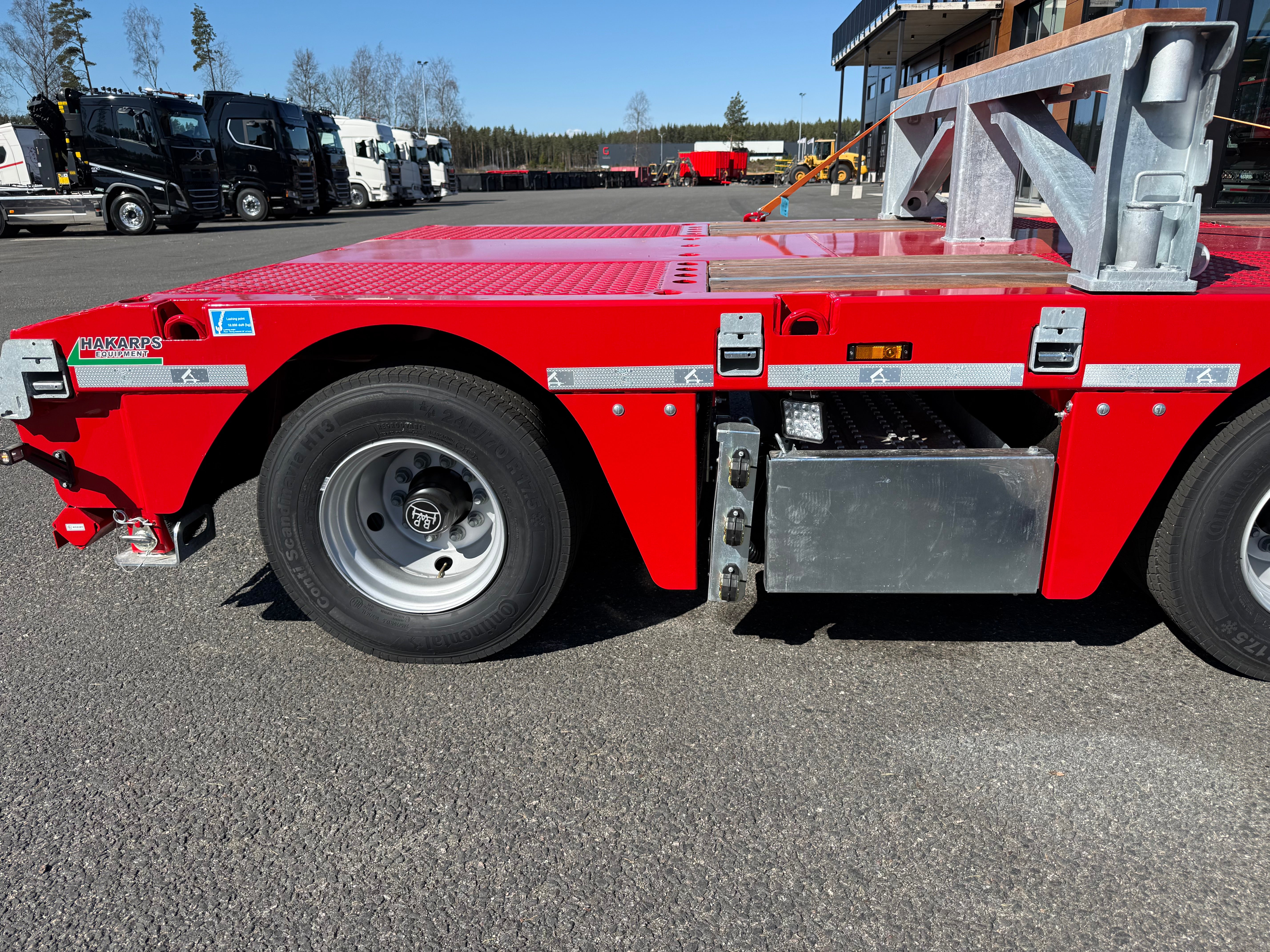Langendorf 4 axlad 18,4m jumbotrailer med VSE styrning