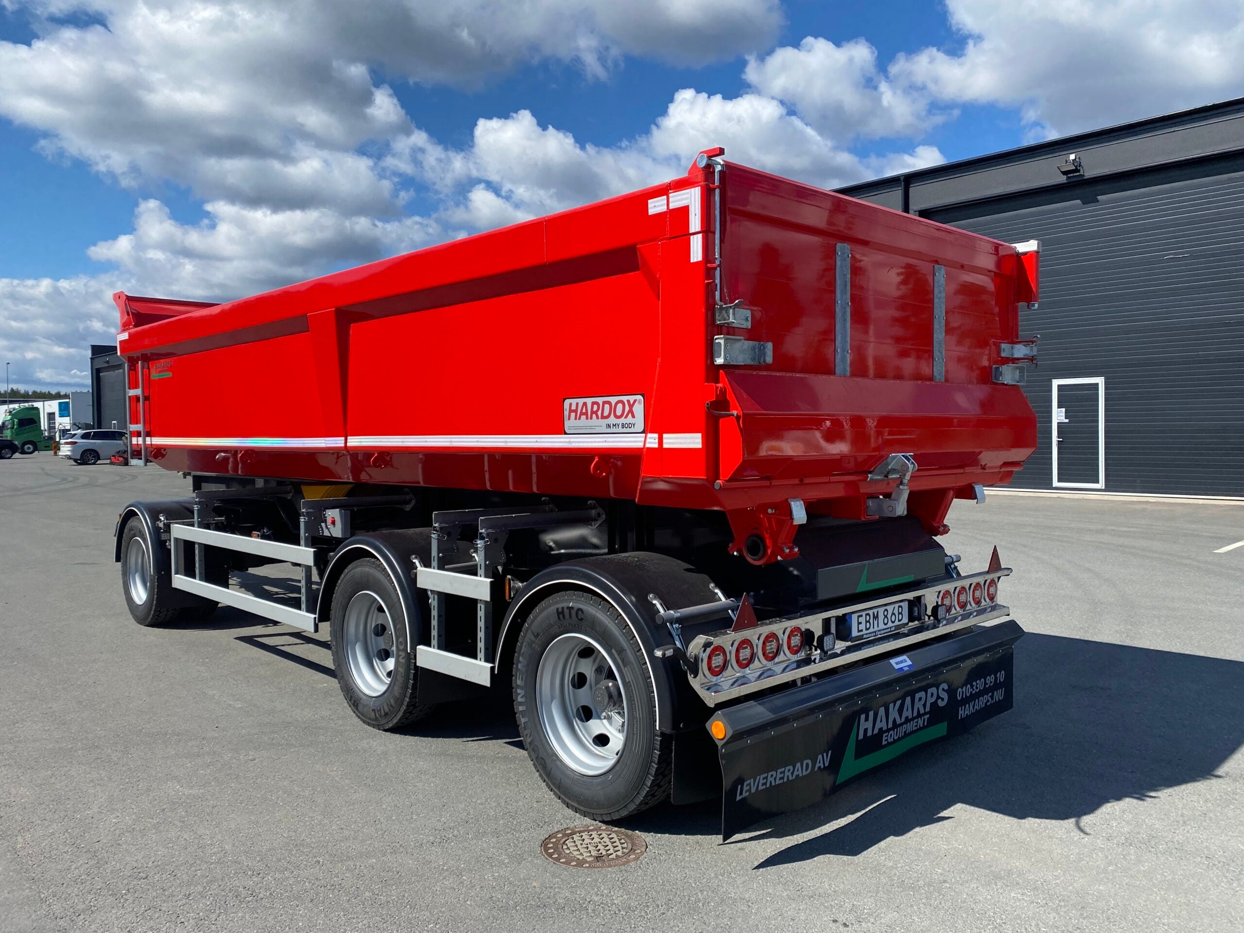 30 tons dumpervagn med skjutbar dragstång