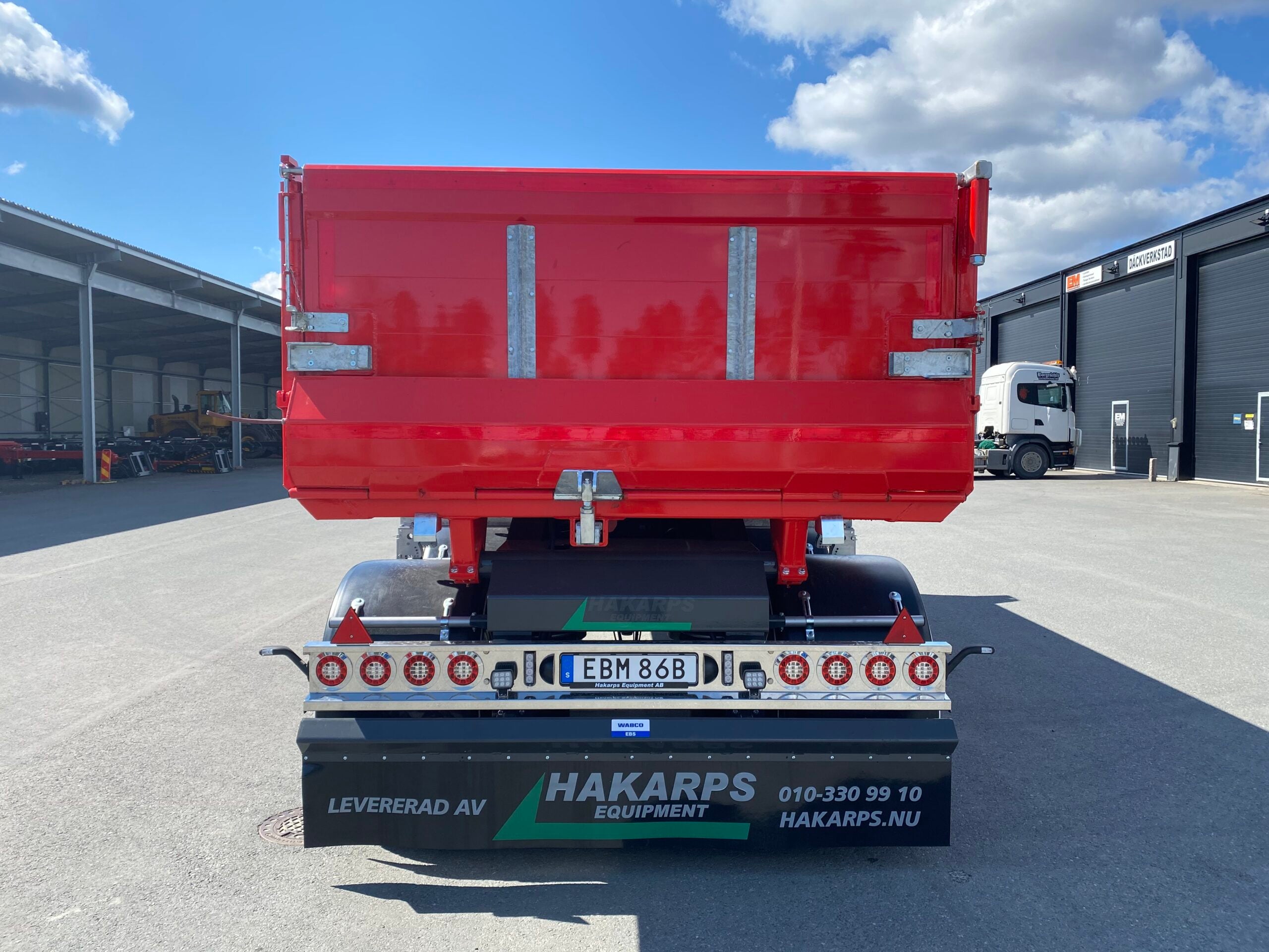 30 tons dumpervagn med skjutbar dragstång
