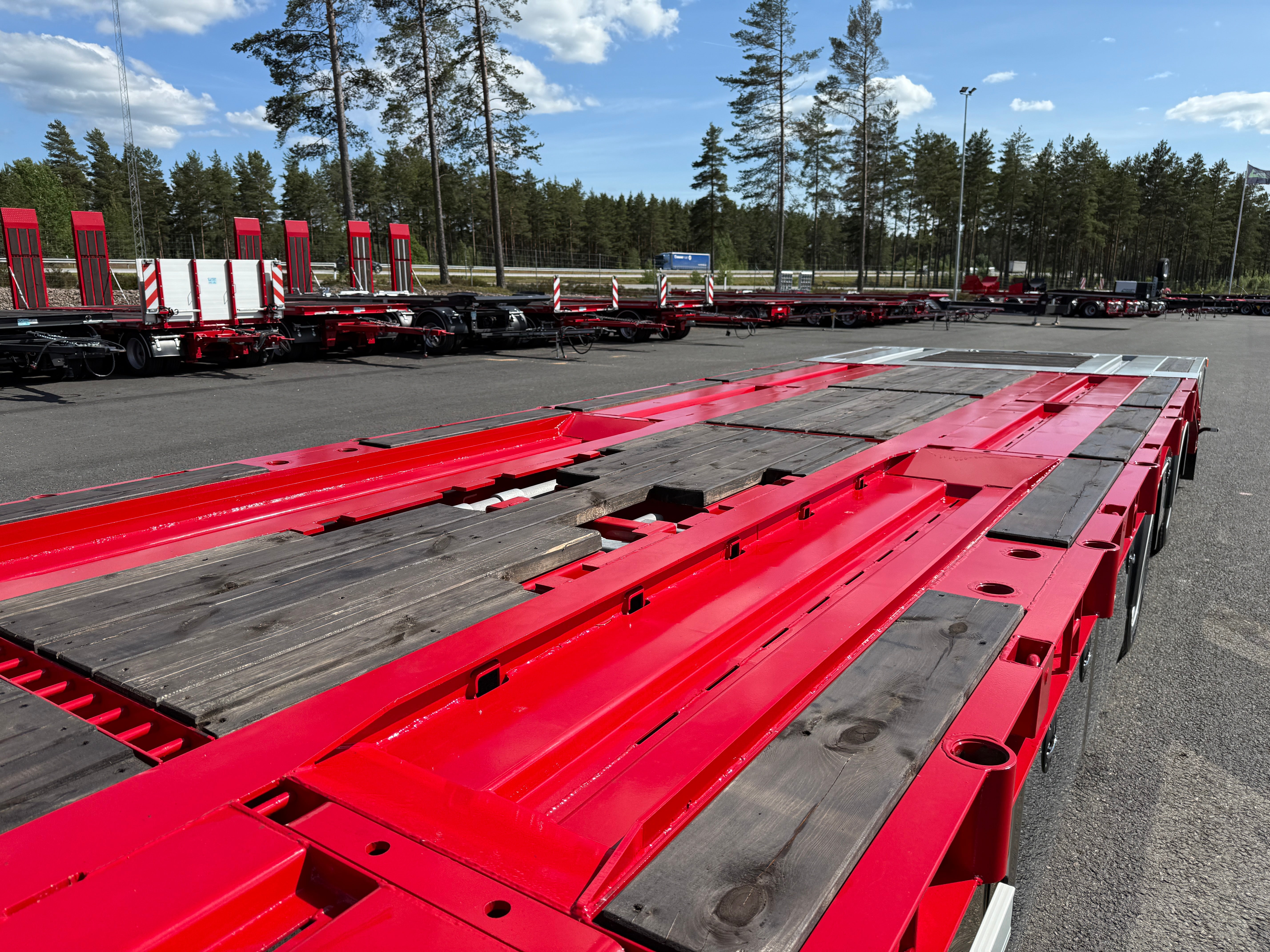 4 axlad 38 tons kombivagn för 2 flak