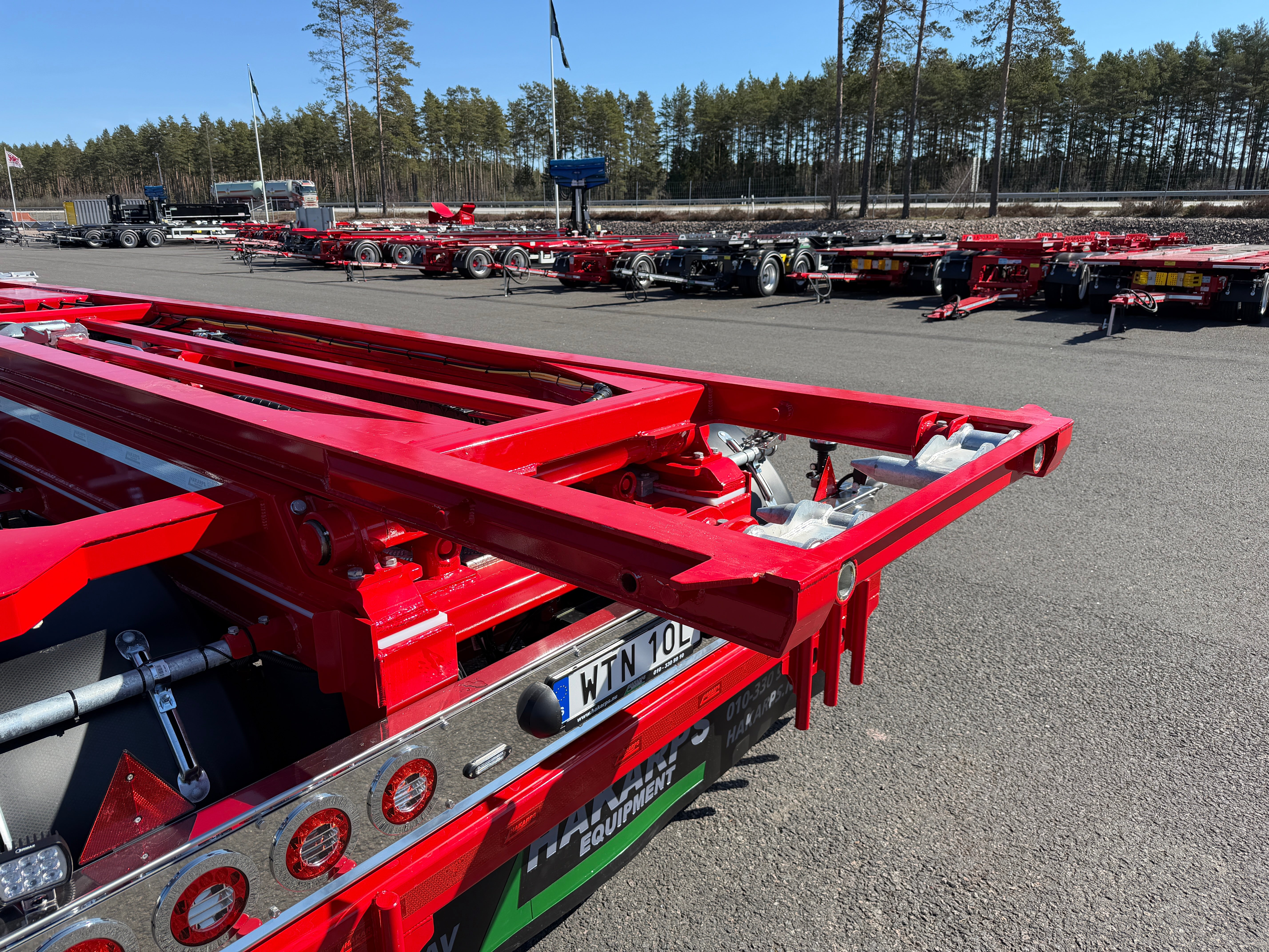 5 axlad 42 tons lastväxlarvagn med tipp, skjutbar boggie och flak