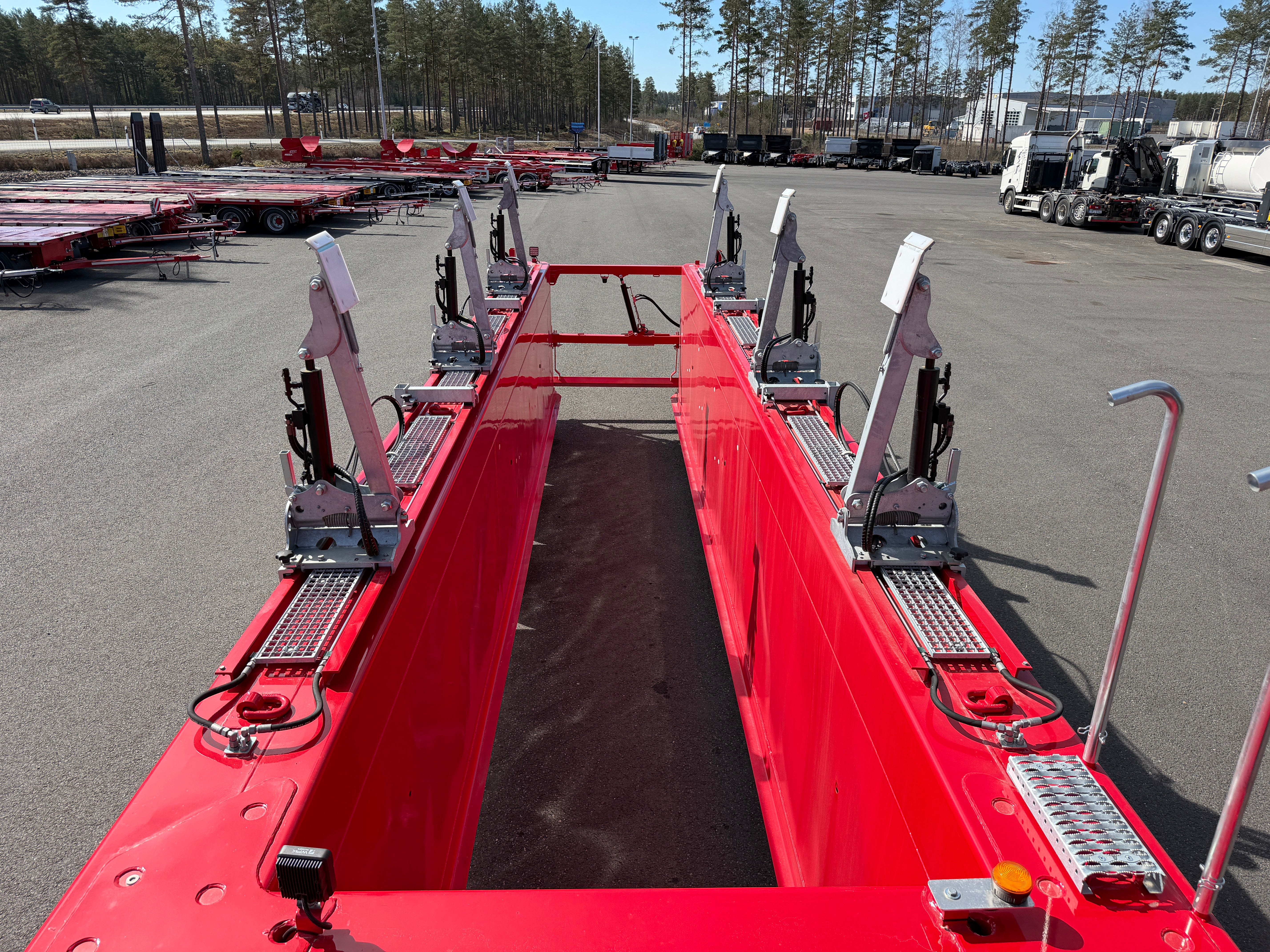 Langendorf 3 axlad bygeltrailer