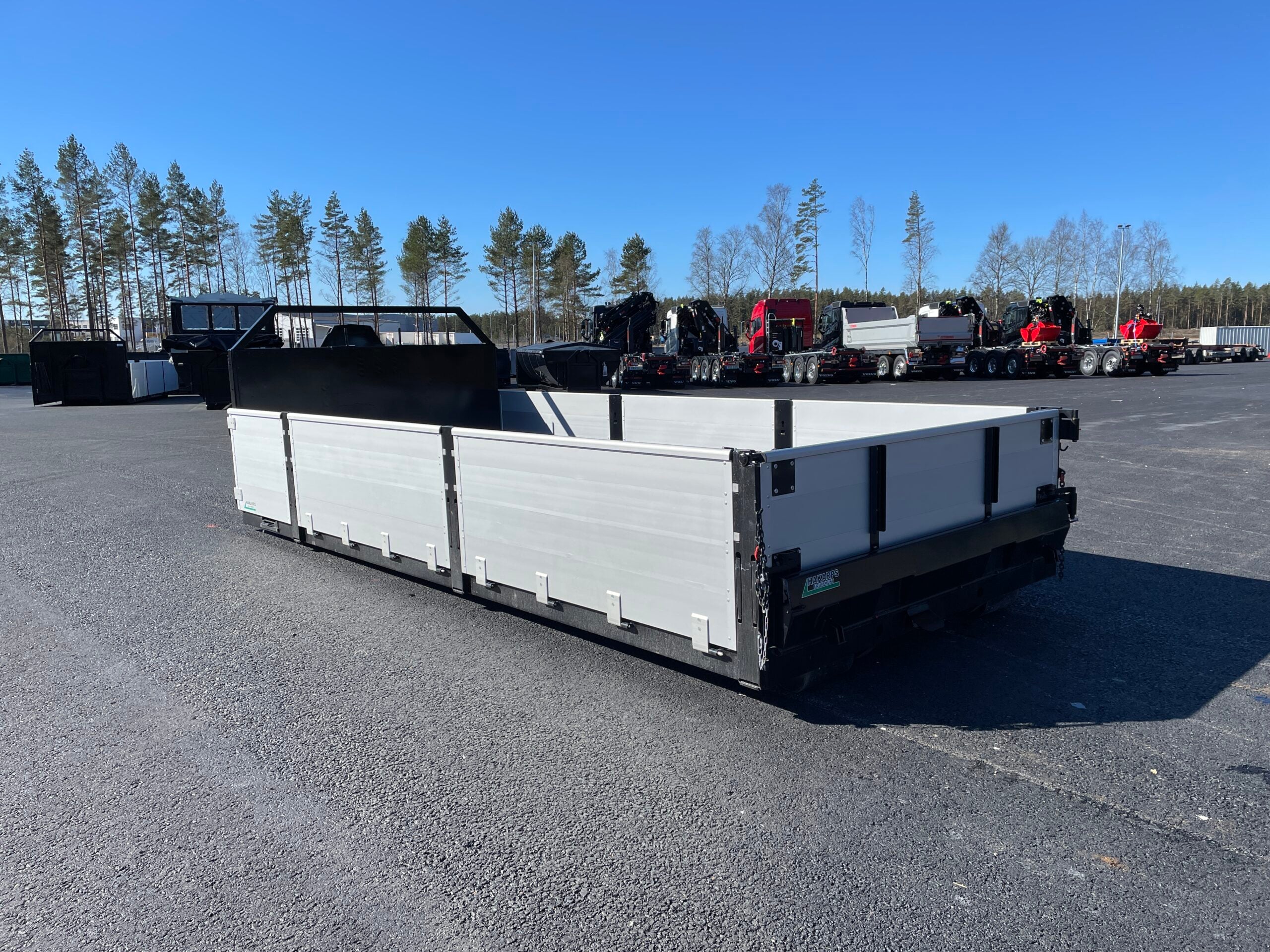 Lastväxlarflak med aluminiumlämmar grusförstärkt