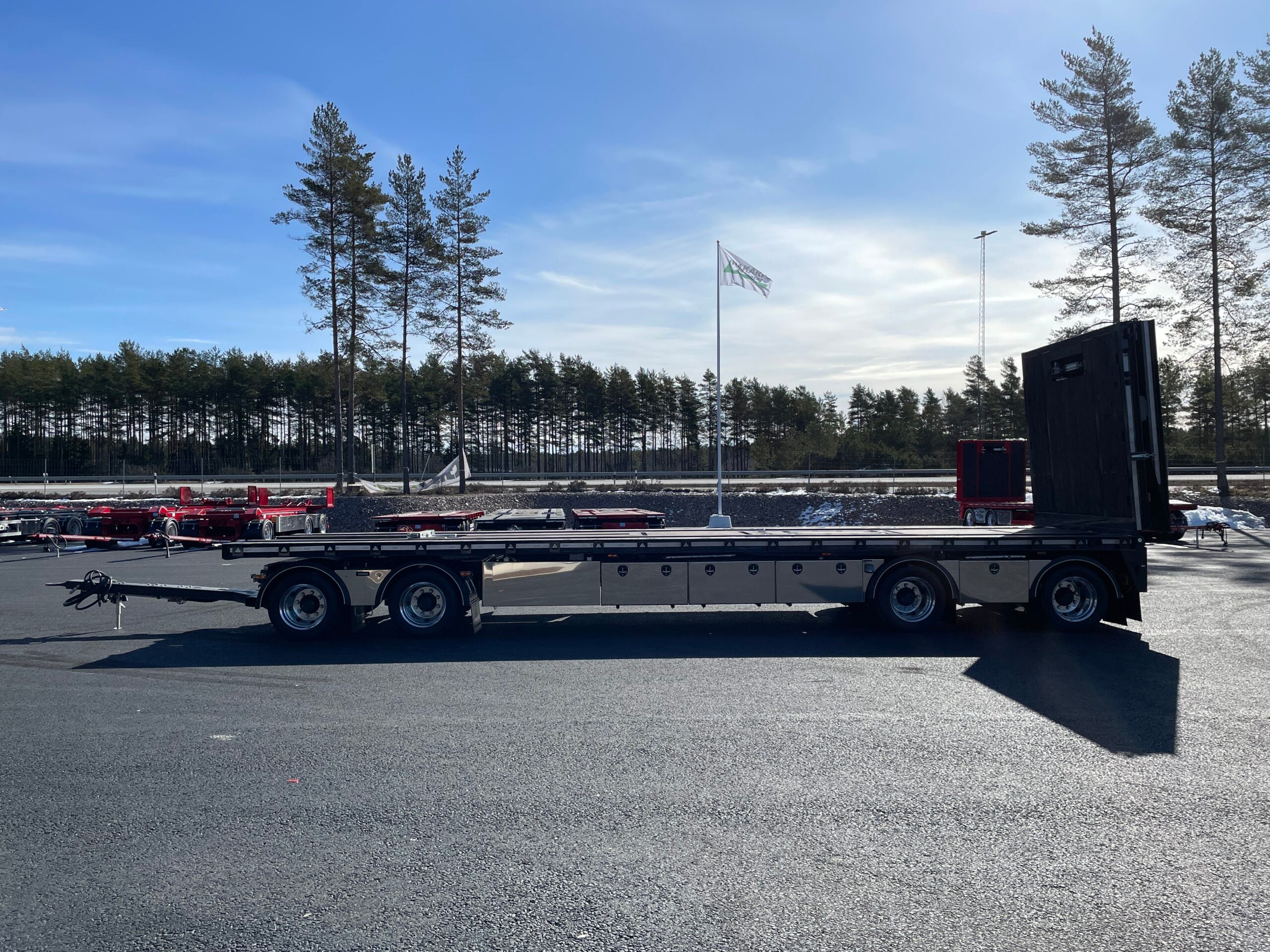 4 axlad 38 tons maskinvagn / lastväxlarvagn kombi