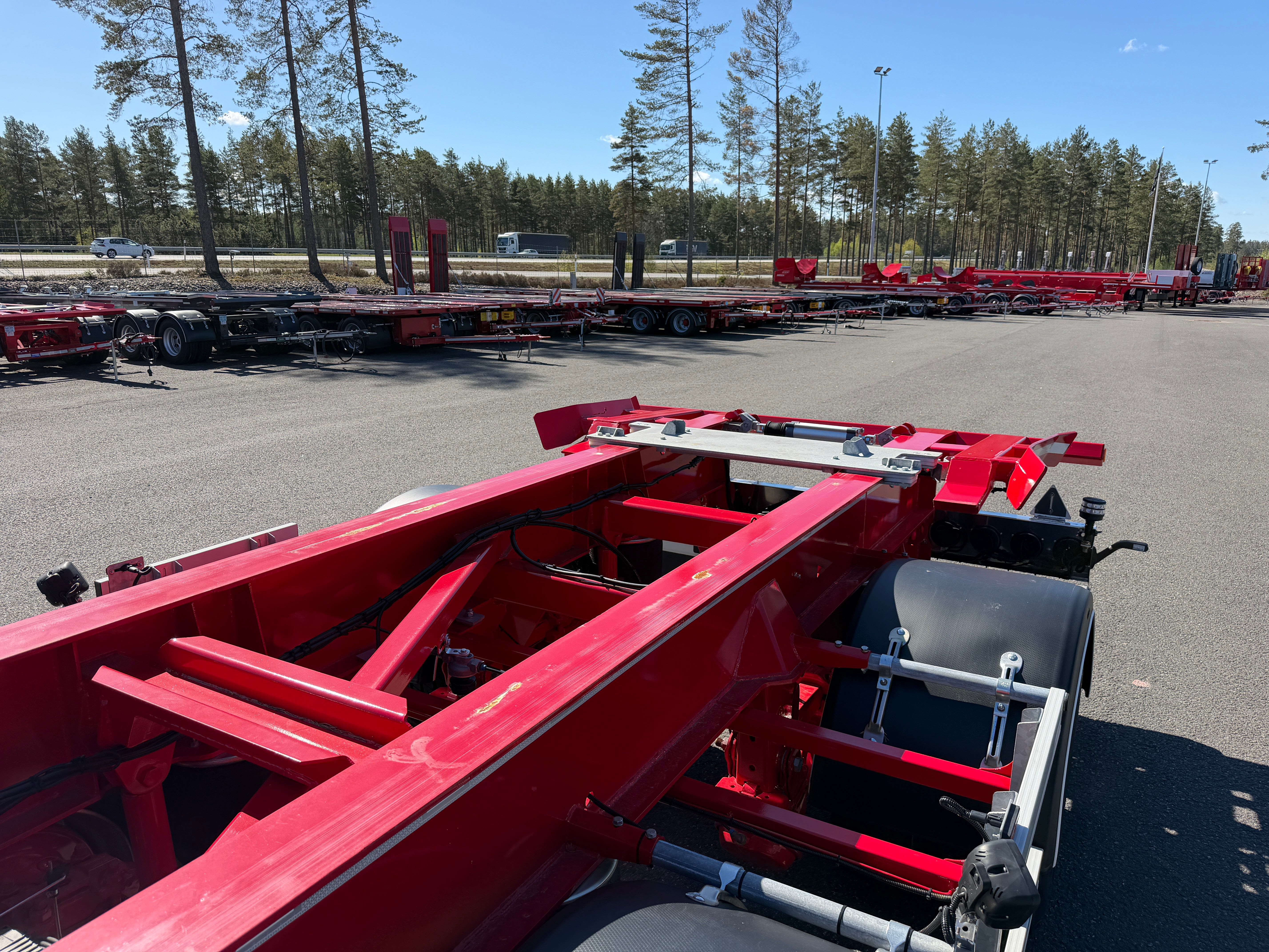 4 axlad 38 tons lastväxlarvagn med HyCover