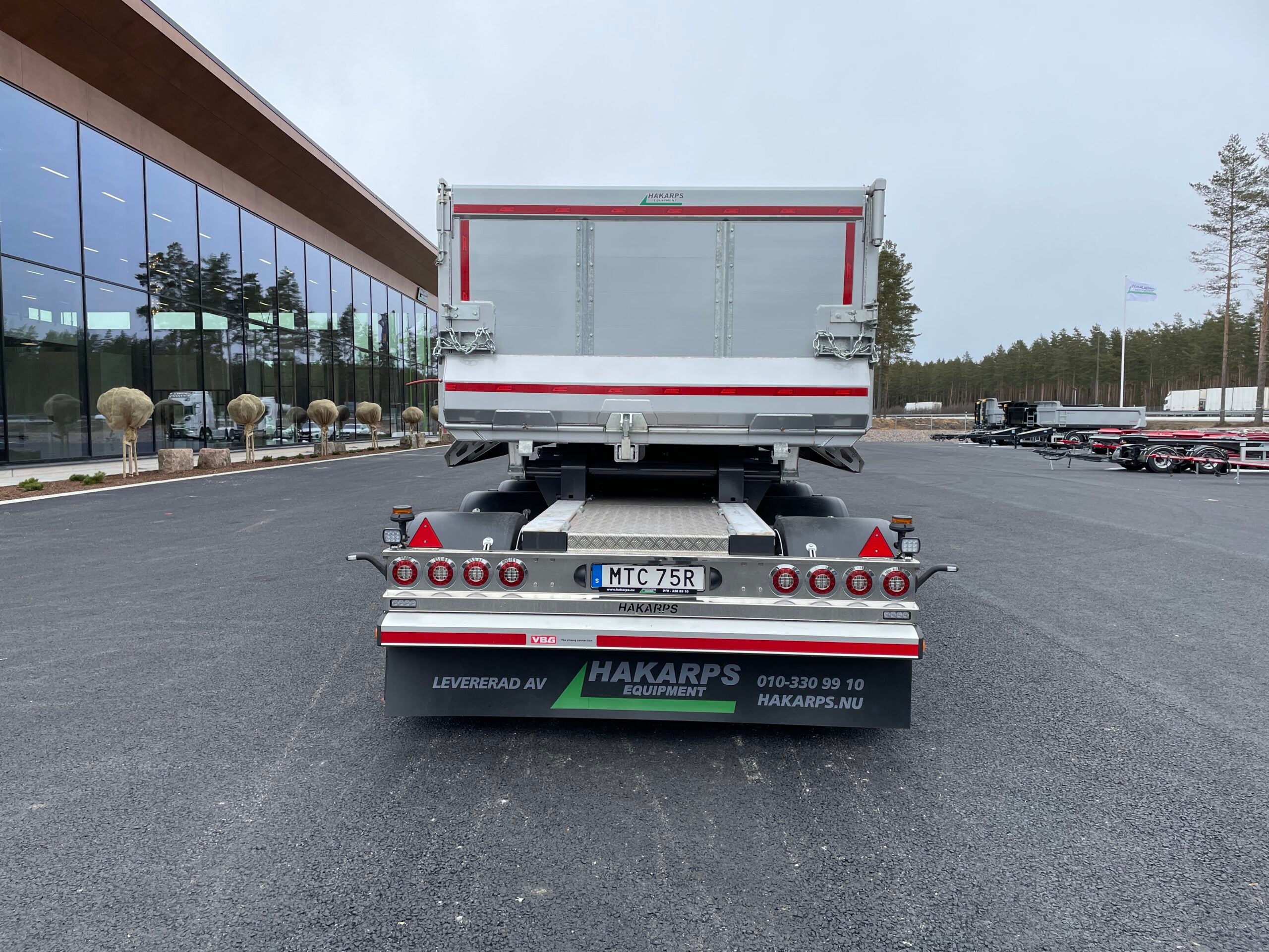 42 tons dumpervagn med låsbar vändkrans + skjutbar boggie