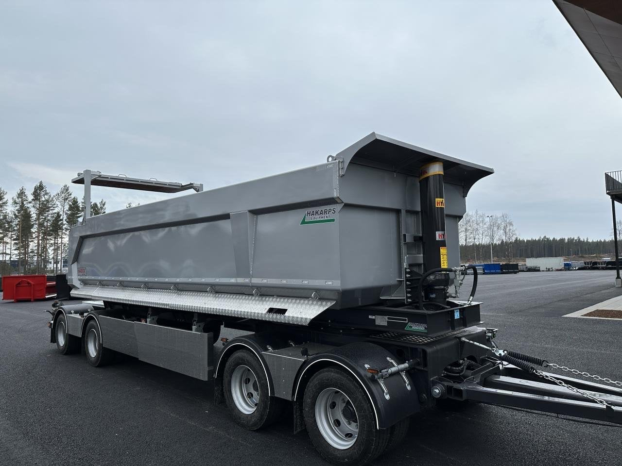 38T dumpervagn låsbar vändkrans + skjutbar boogie