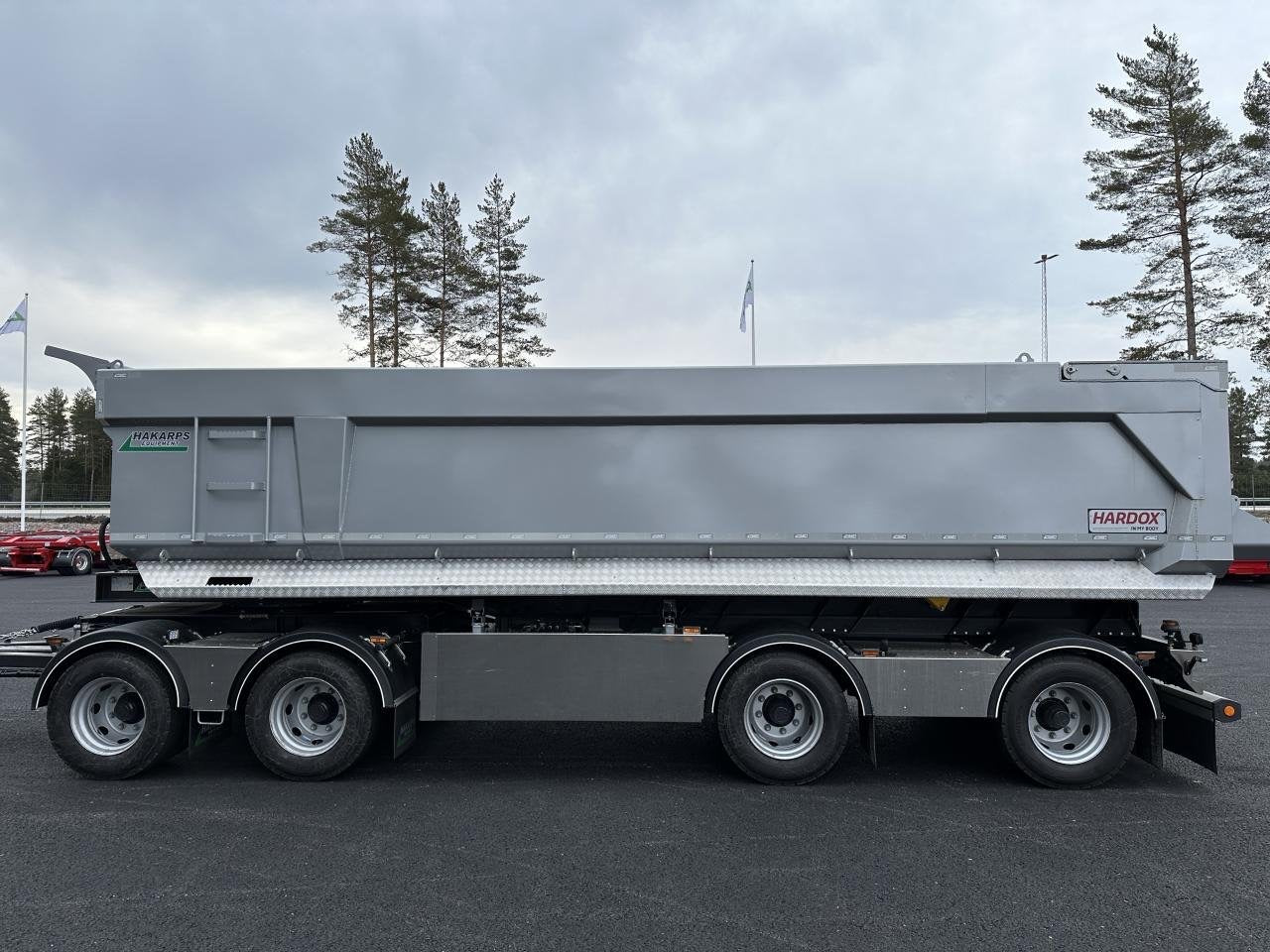 38T dumpervagn låsbar vändkrans + skjutbar boogie