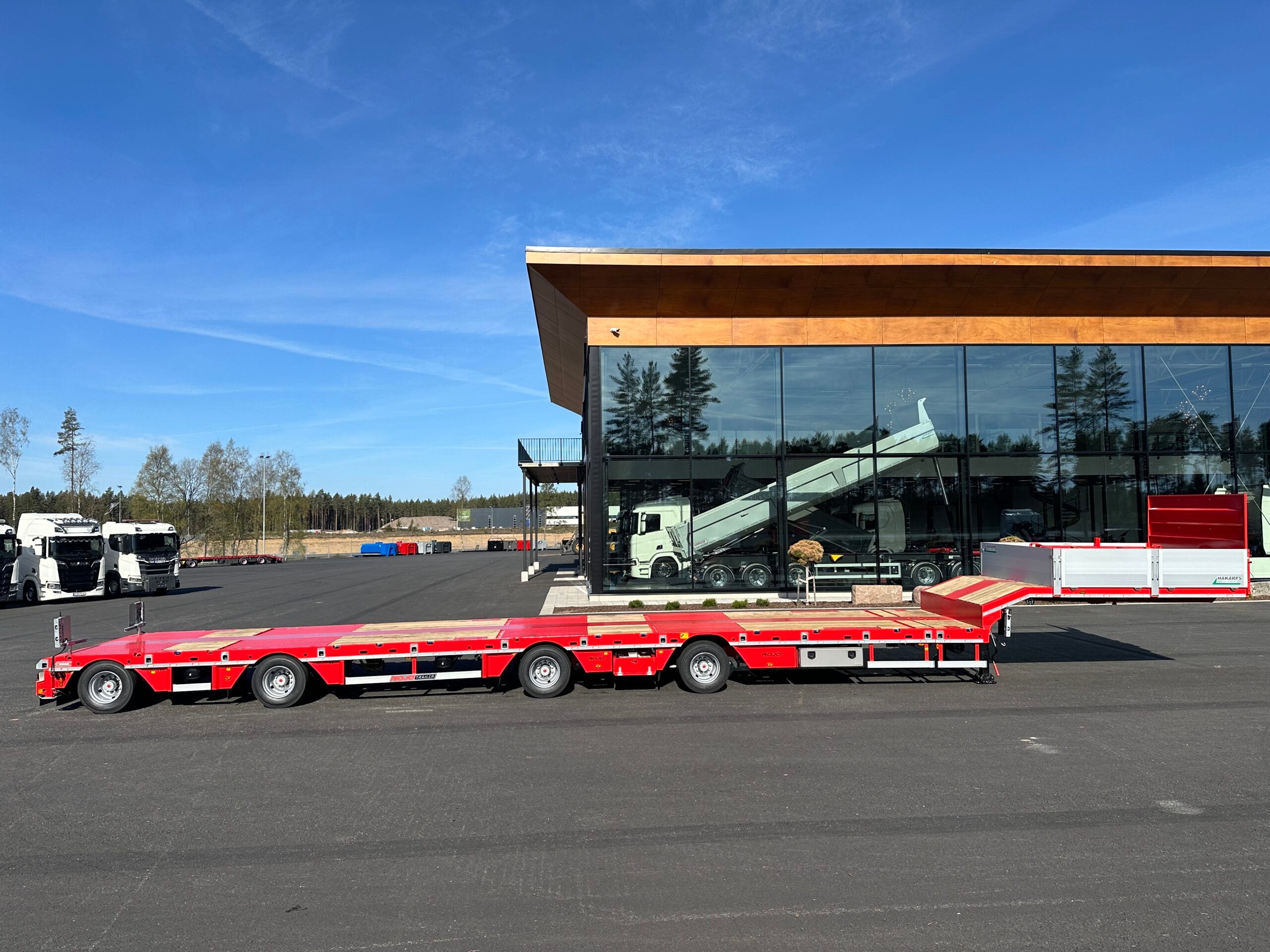 ROJO 4-axlad 18,5m jumbotrailer 9m trombon