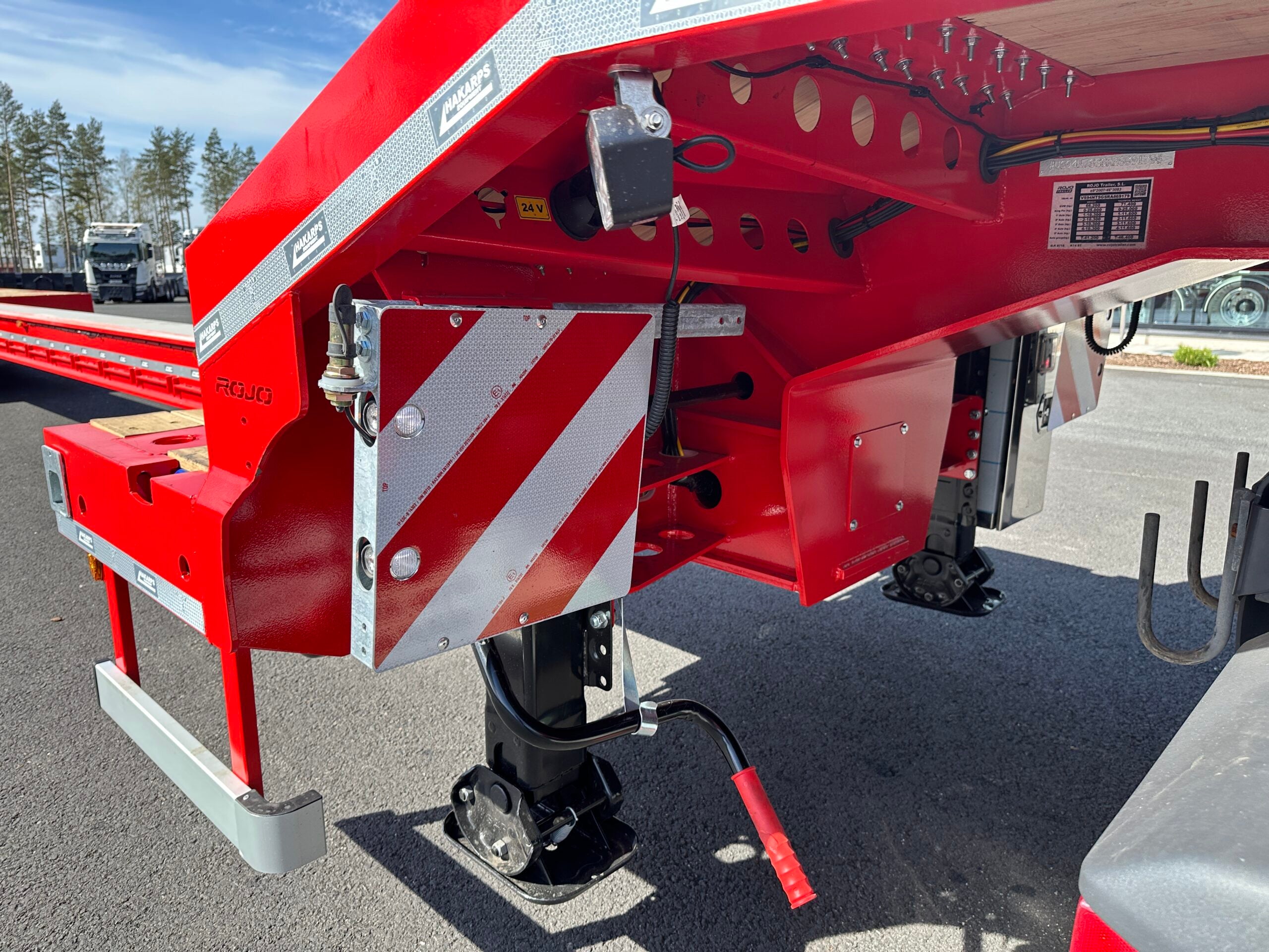ROJO 4-axlad 18,5m jumbotrailer 9m trombon