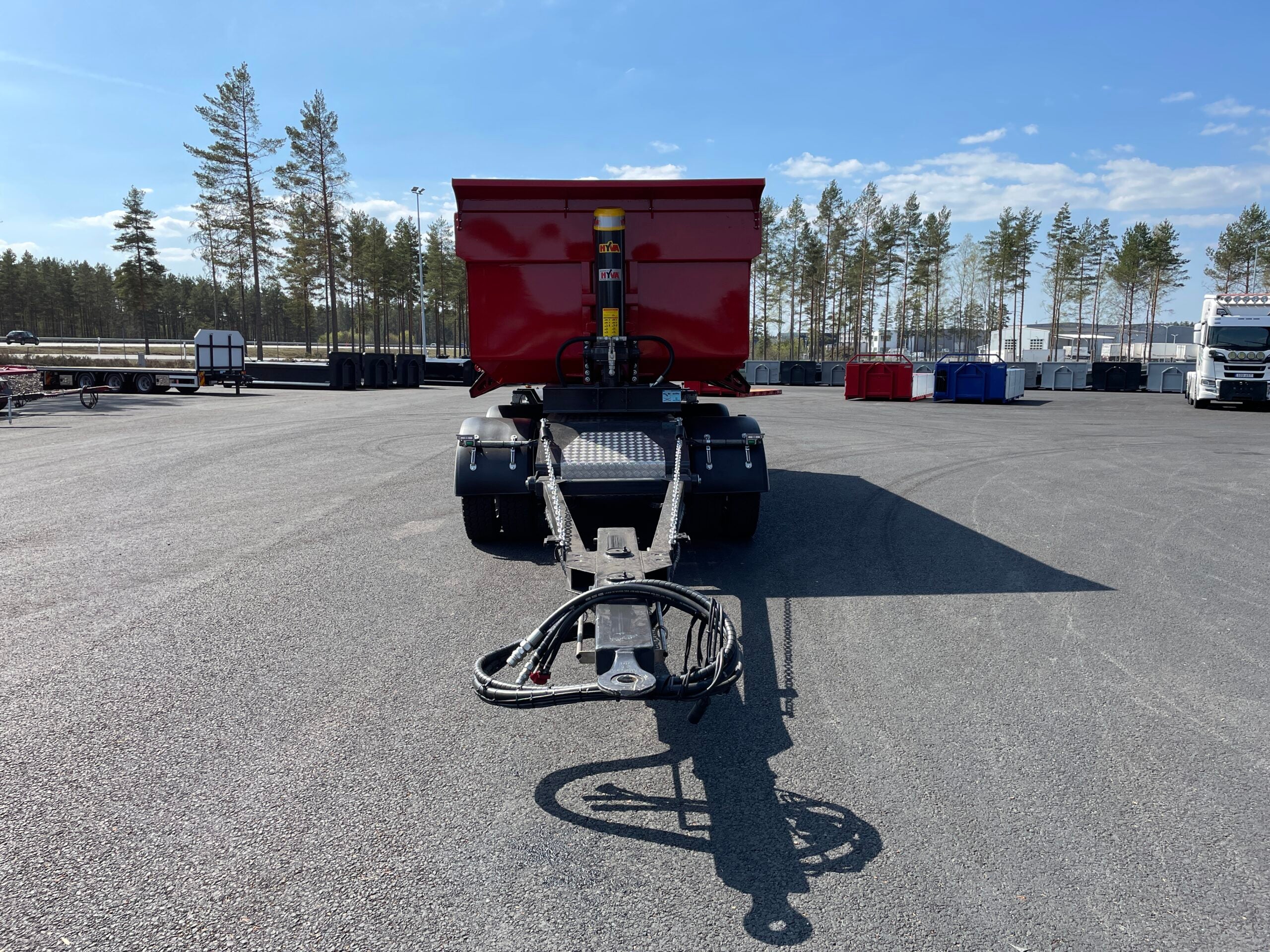 30 tons dumperkärra med låsbar vändkrans och skjutbar axel