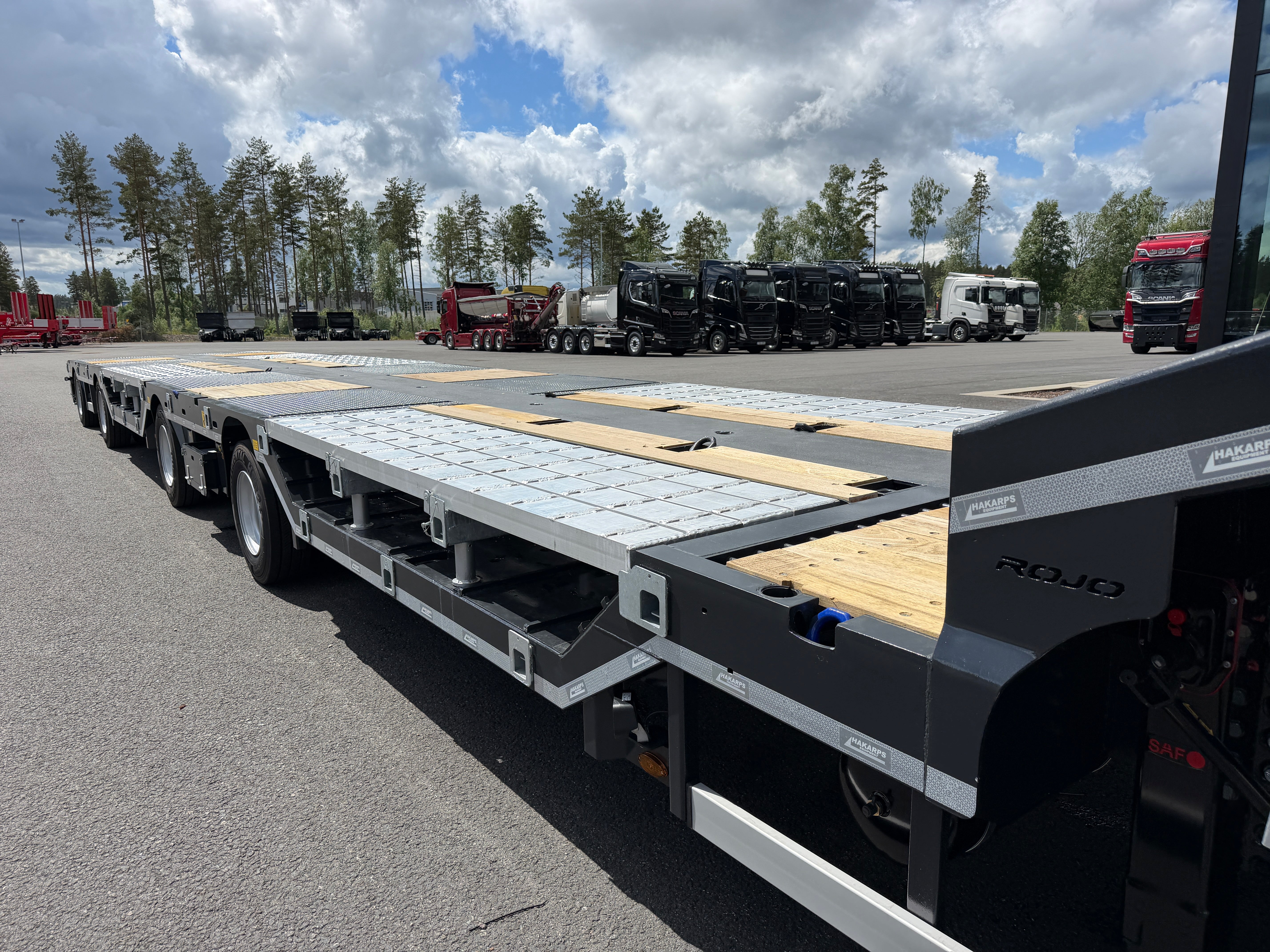 4 axlad ROJO 18,5m jumbotrailer med hjulfickor 38 tons skattevikt
