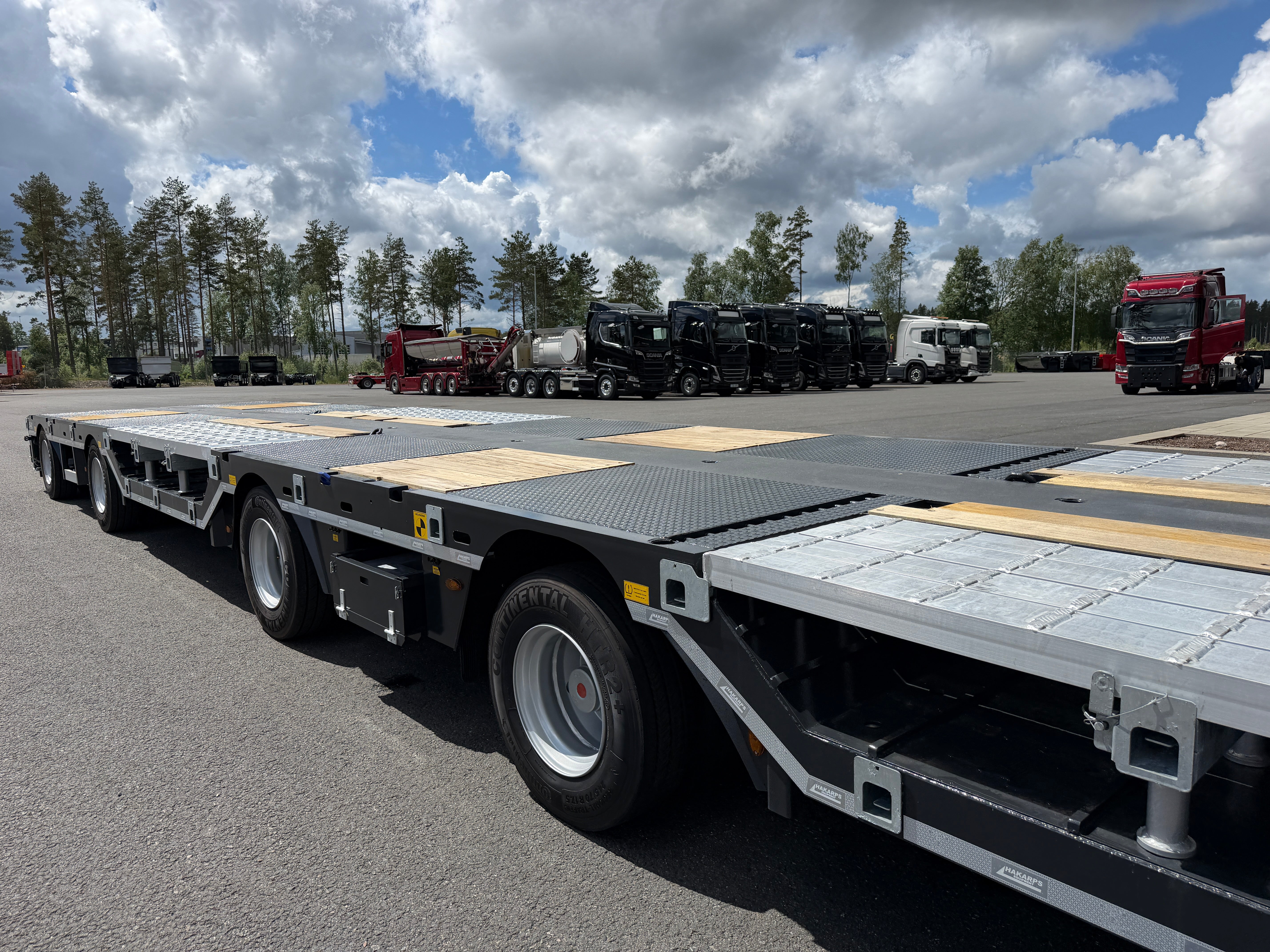 4 axlad ROJO 18,5m jumbotrailer med hjulfickor 38 tons skattevikt