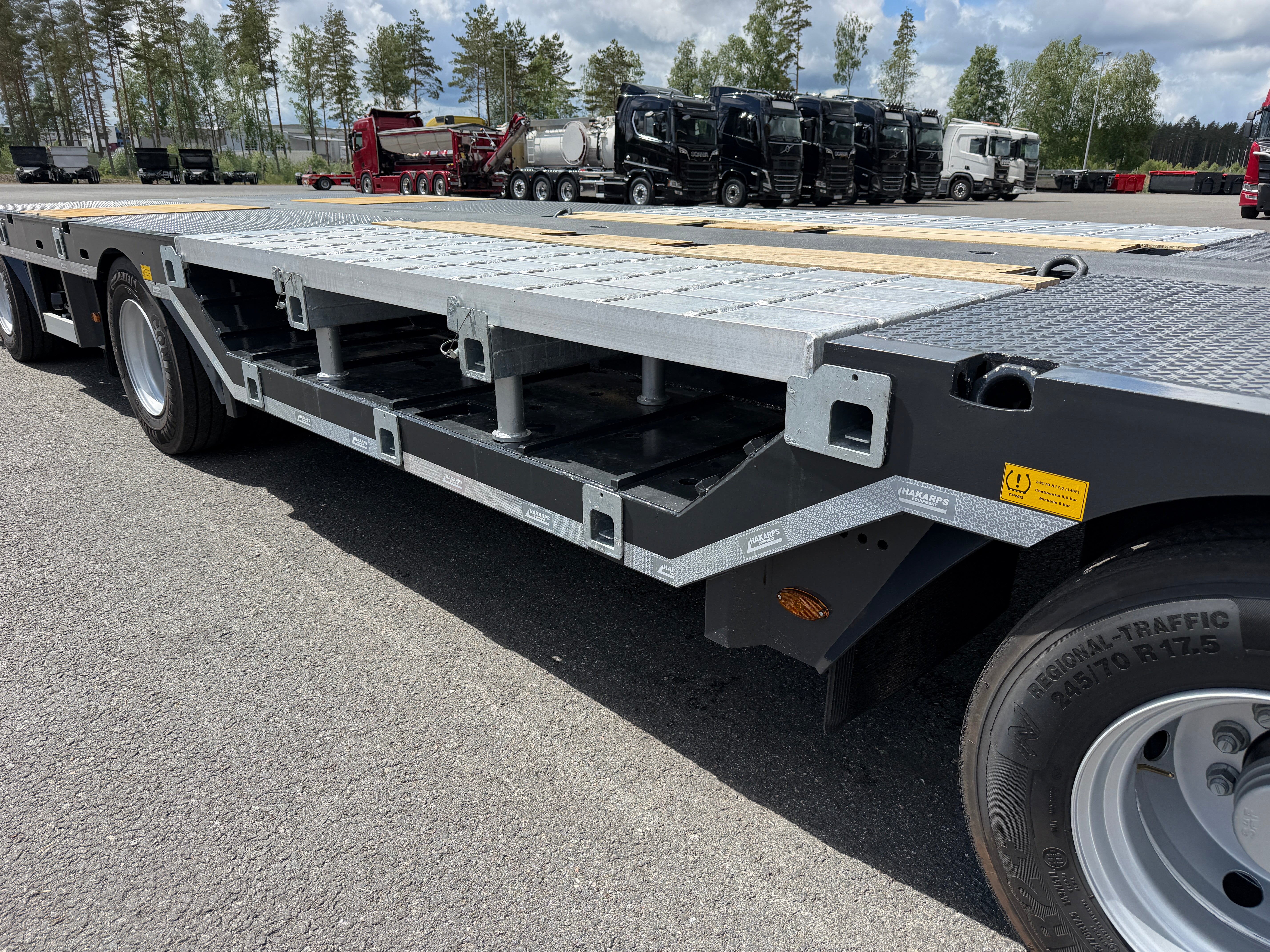 4 axlad ROJO 18,5m jumbotrailer med hjulfickor 38 tons skattevikt