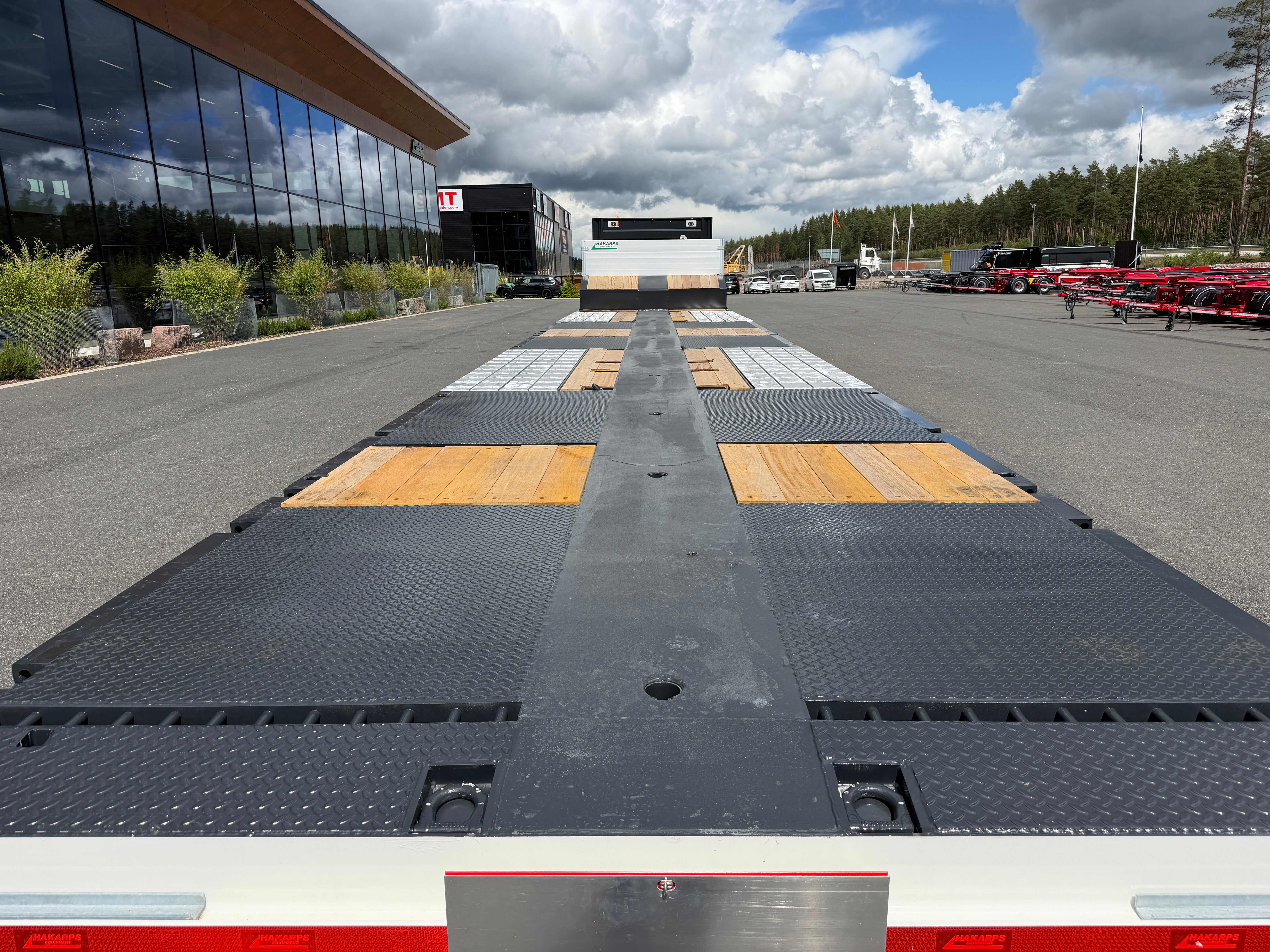 4 axlad ROJO 18,5m jumbotrailer med hjulfickor 38 tons skattevikt