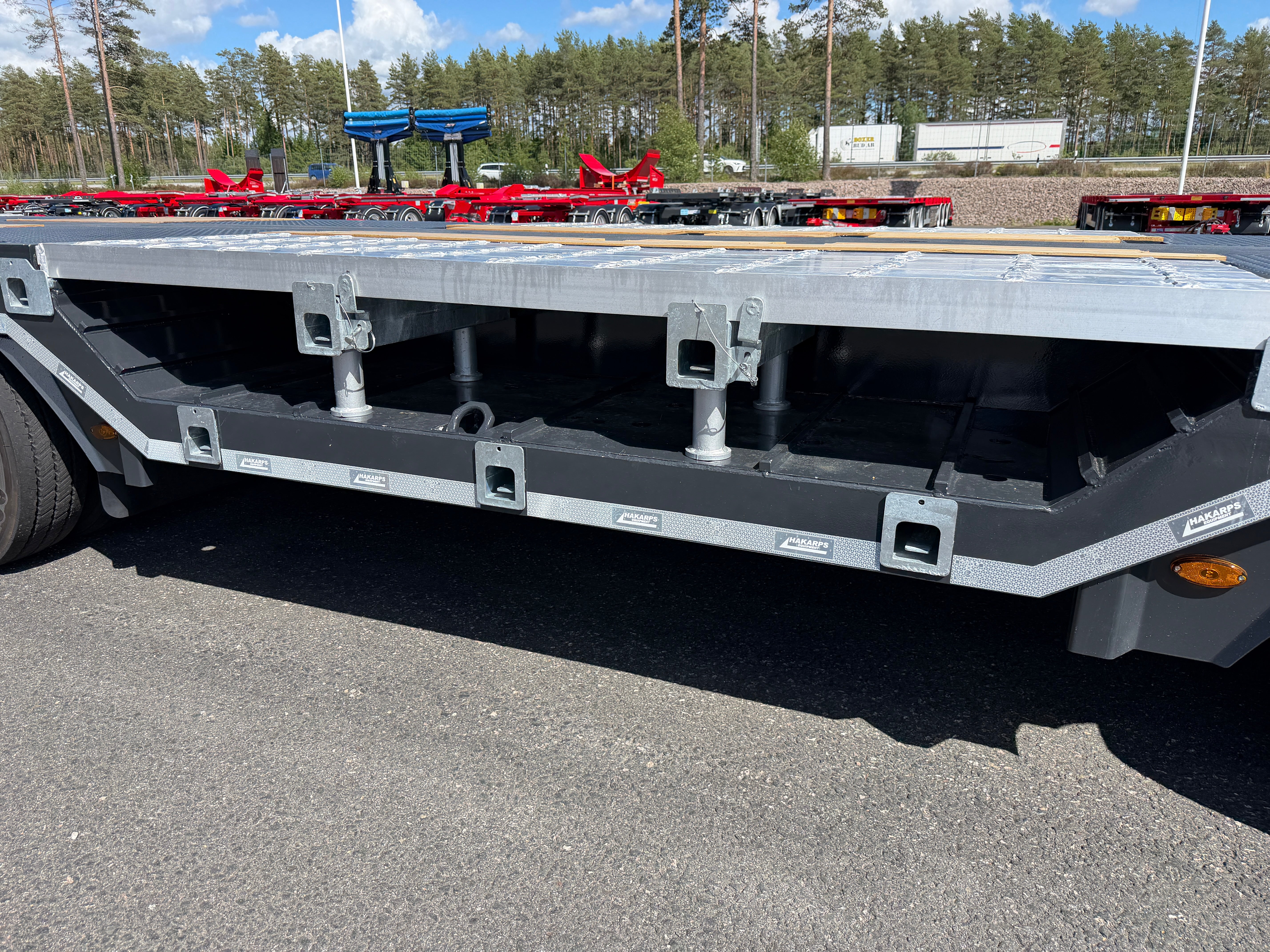 4 axlad ROJO 18,5m jumbotrailer med hjulfickor 38 tons skattevikt