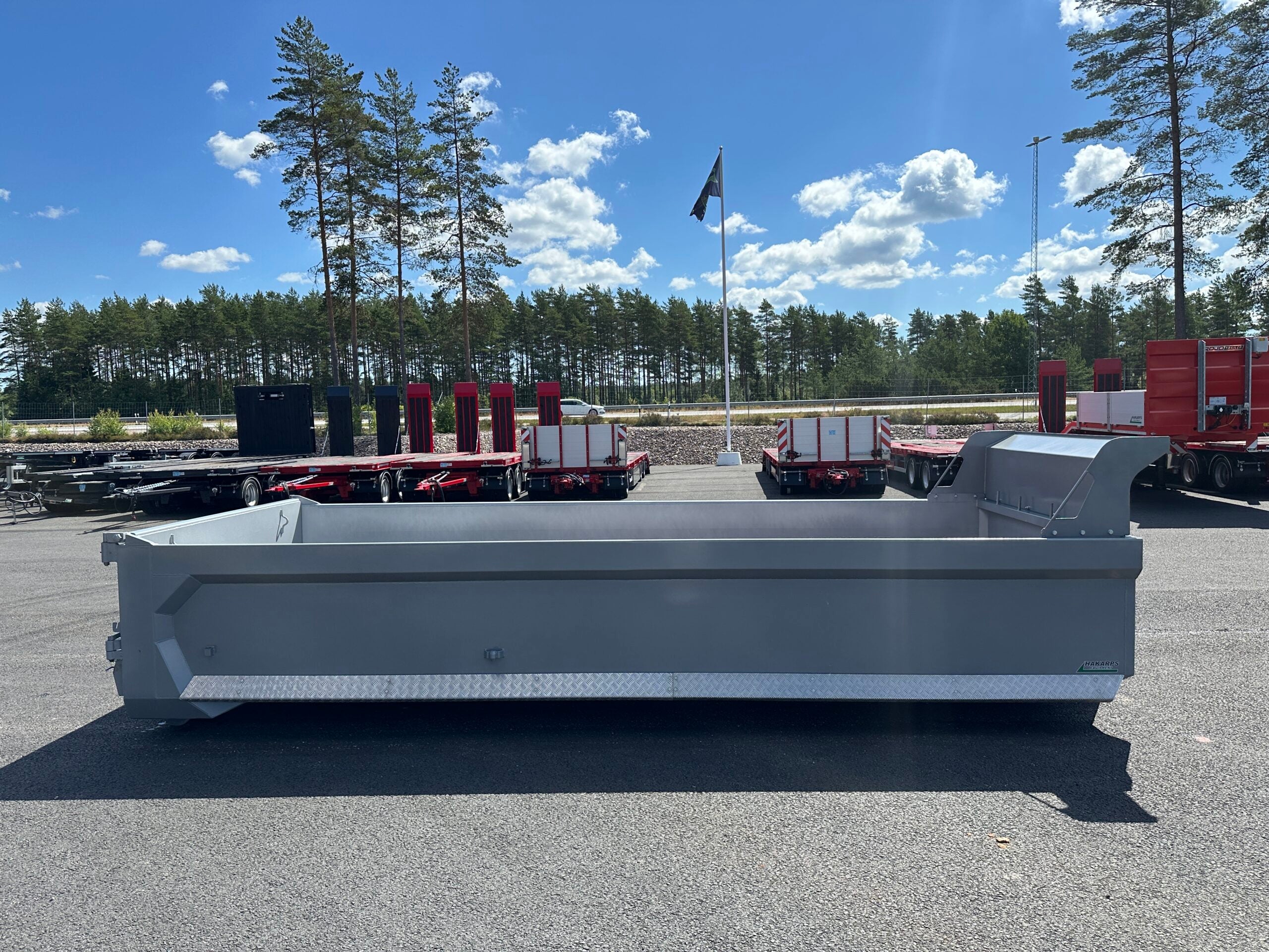 Hakarps - 12m3 schaktflak Hardox 450 H-Serie Premium