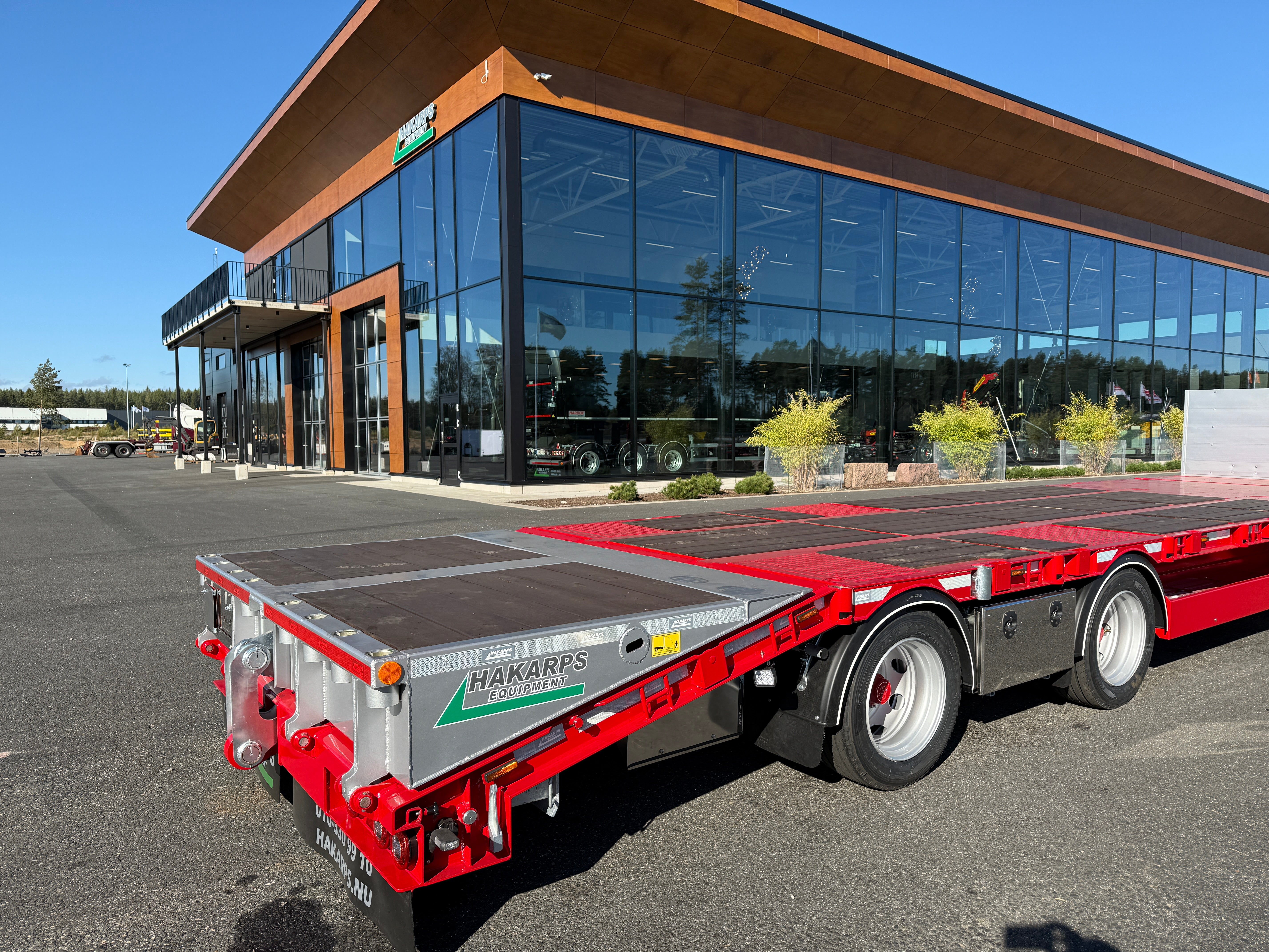 4 axlad 38 tons bodvagn 910mm hög, 10.500mm flakyta