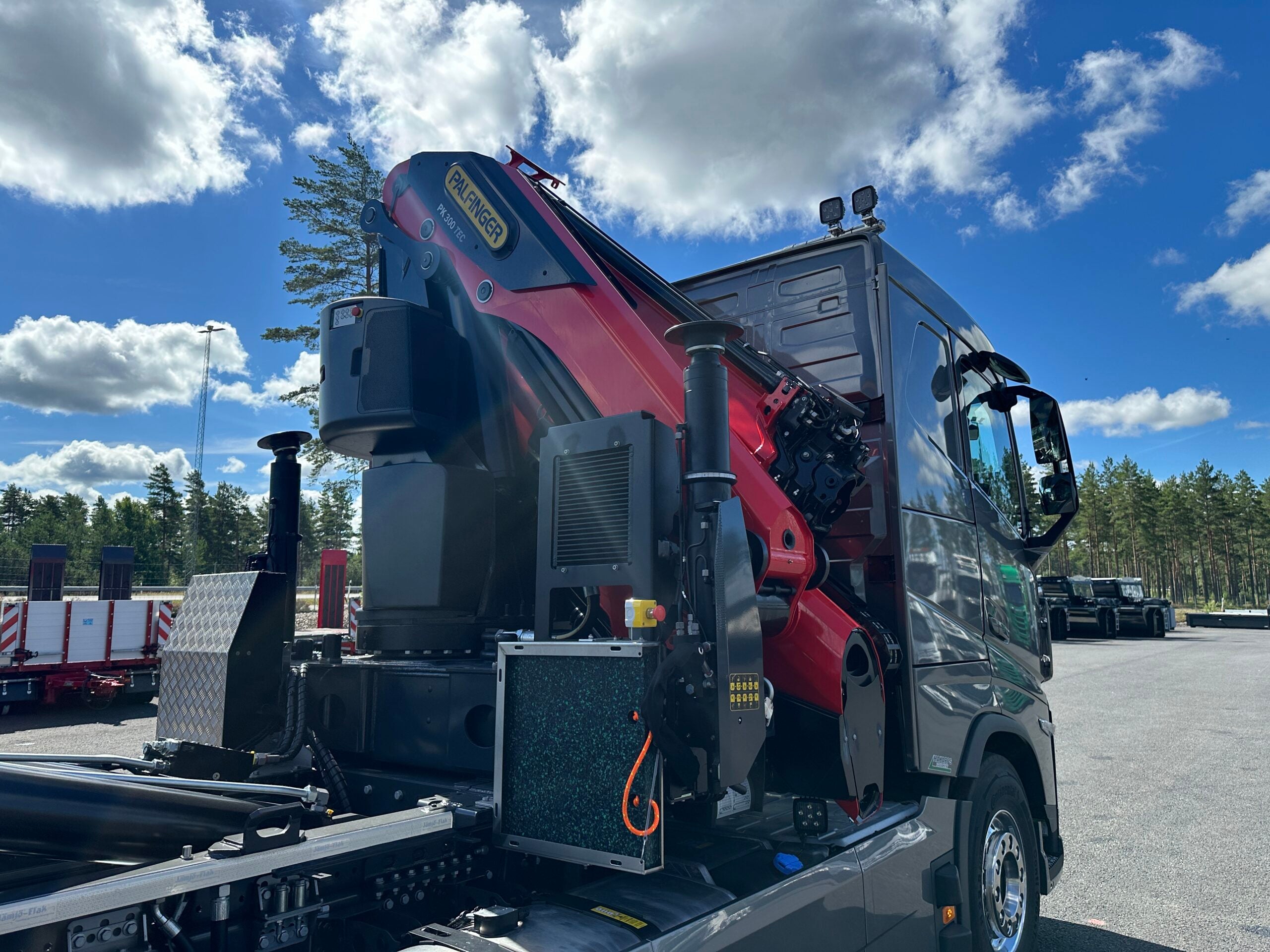 Volvo FH500 Tridem kranväxlare Palfinger PK300 TEC 6