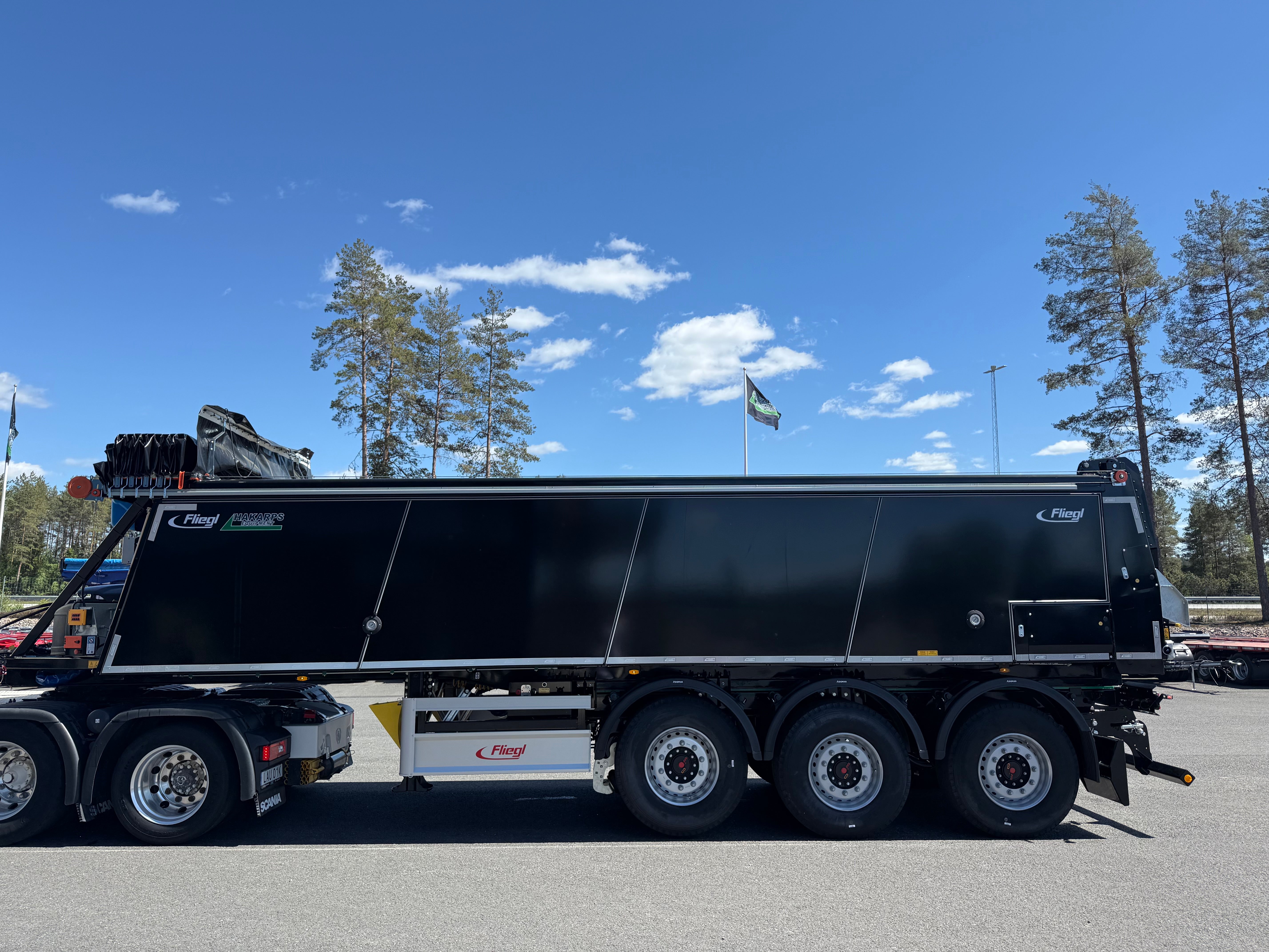 3 axlad Fliegl - PushOff med skjutbar trippel