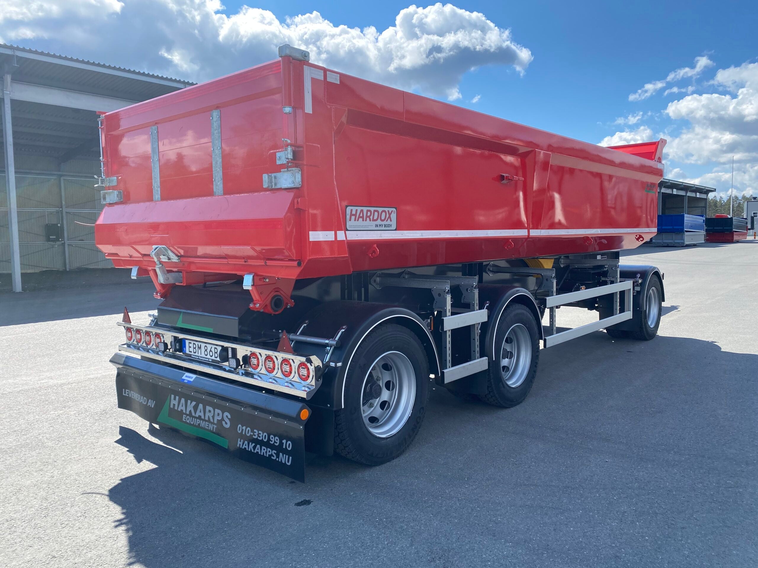 30 tons dumpervagn med skjutbar dragstång