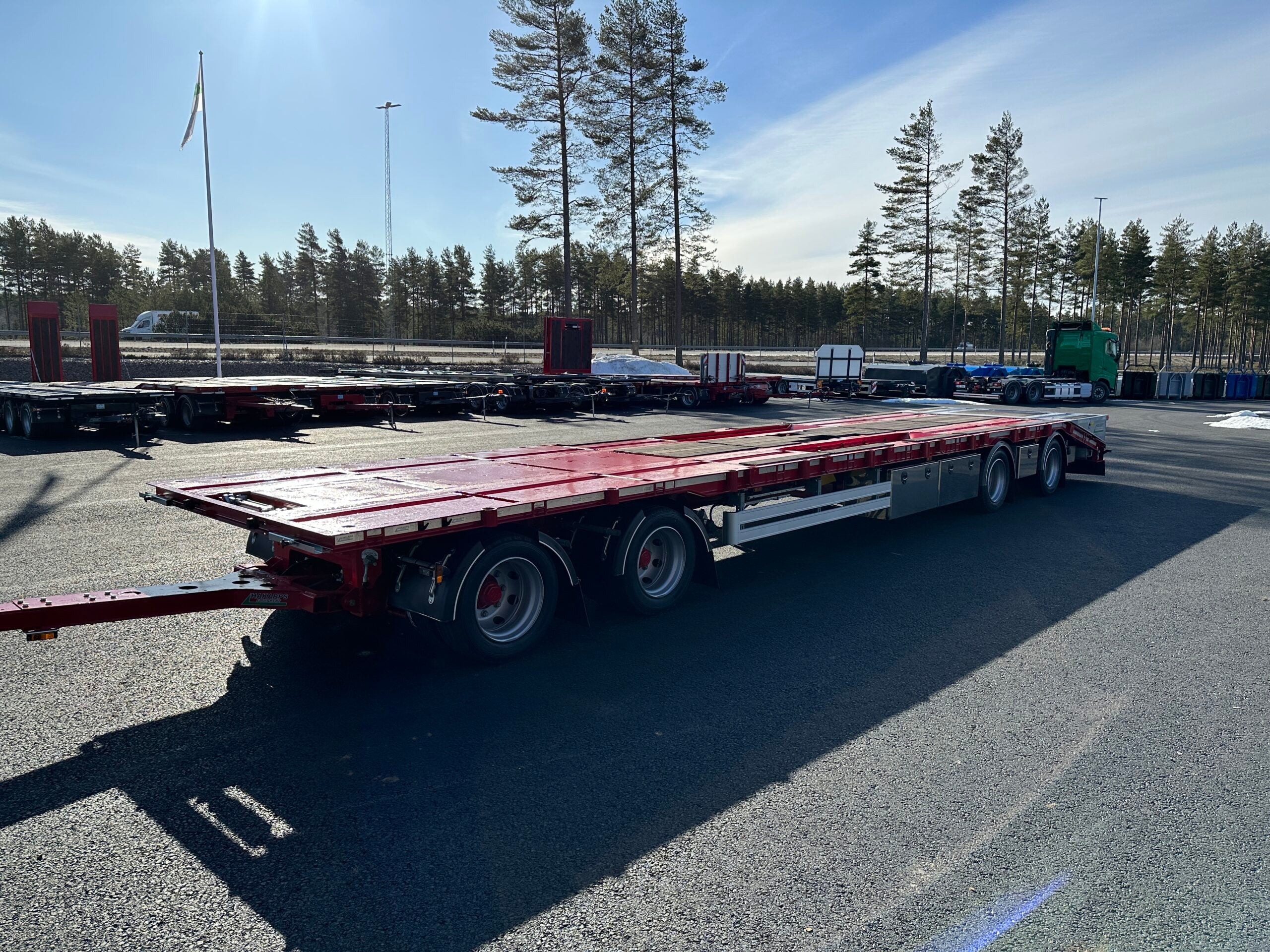 4 axlad 38 tons kombivagn för 2 flak, 960mm hög 12.300mm