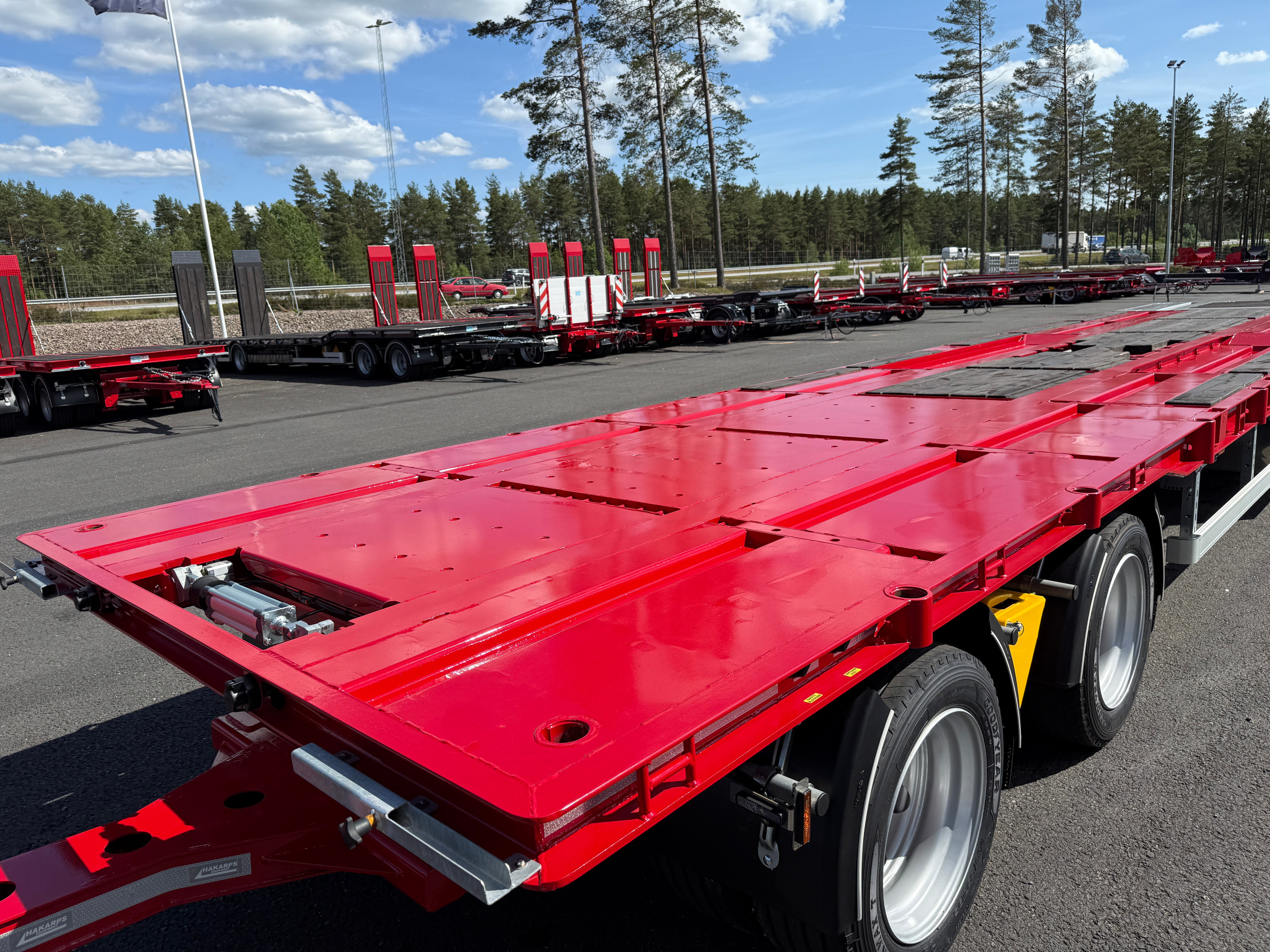 4 axlad 38 tons kombivagn för 2 flak