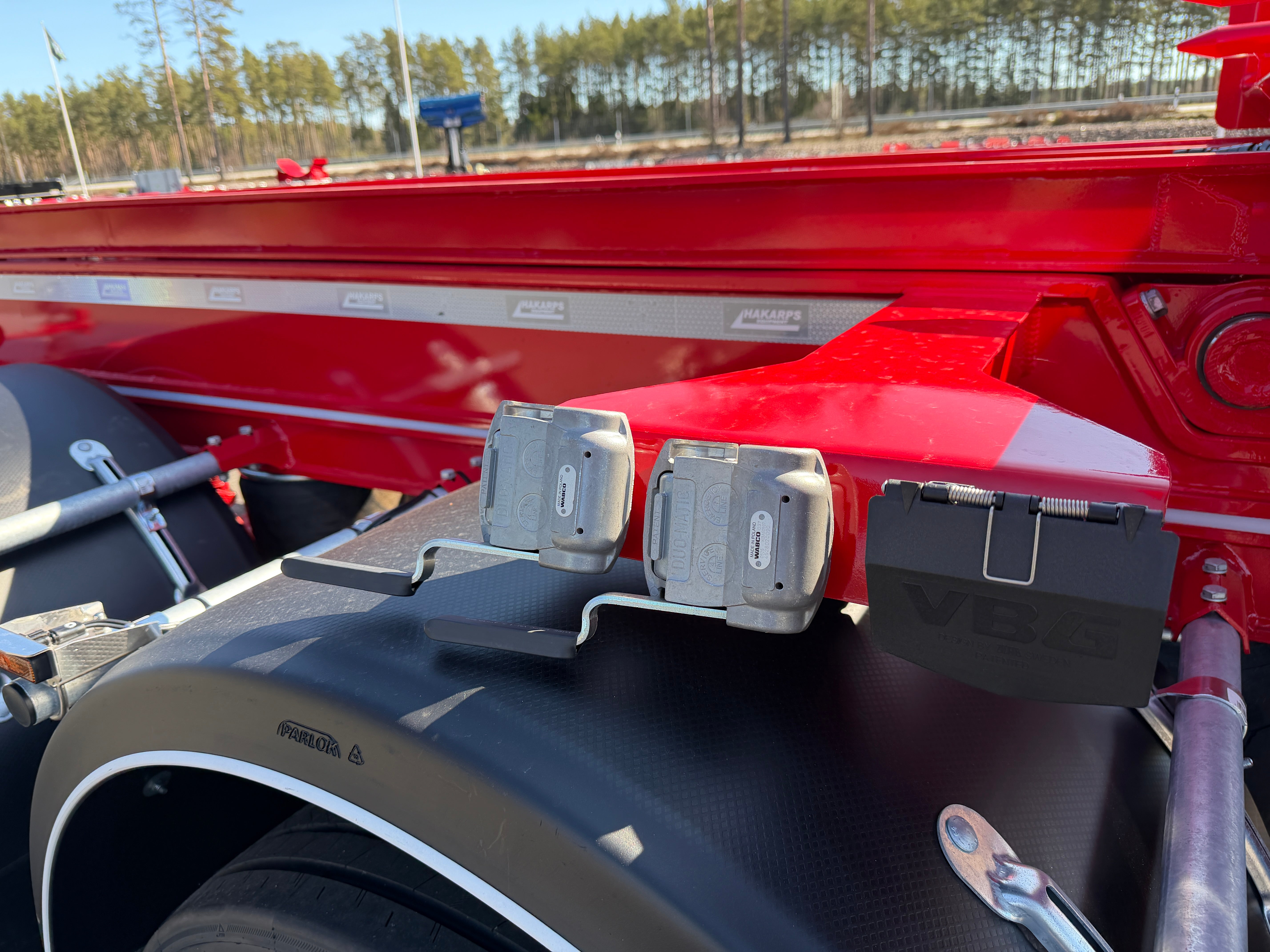 5 axlad 42 tons lastväxlarvagn med tipp, skjutbar boggie och flak